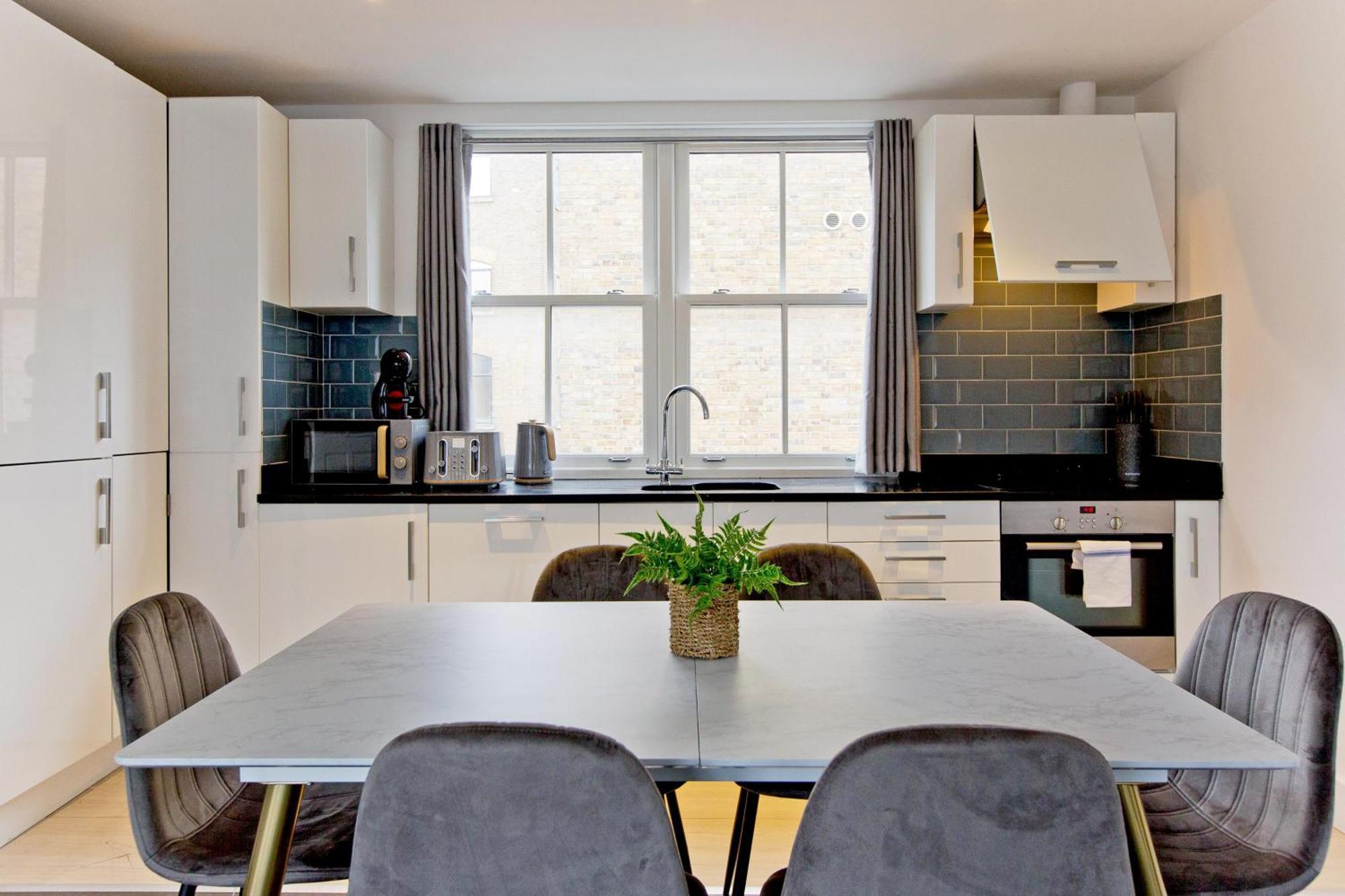 Imperial Liverpool Street Apartment