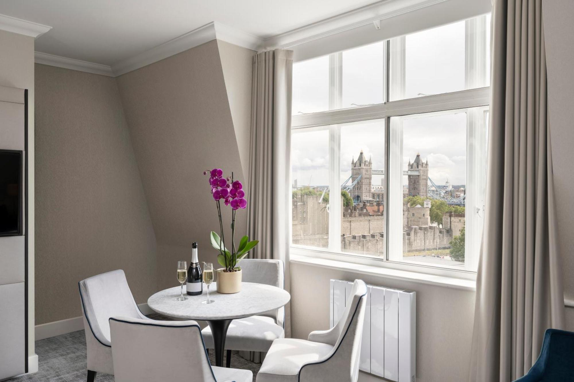 Aparthotel Tower Residences By Blue Orchid