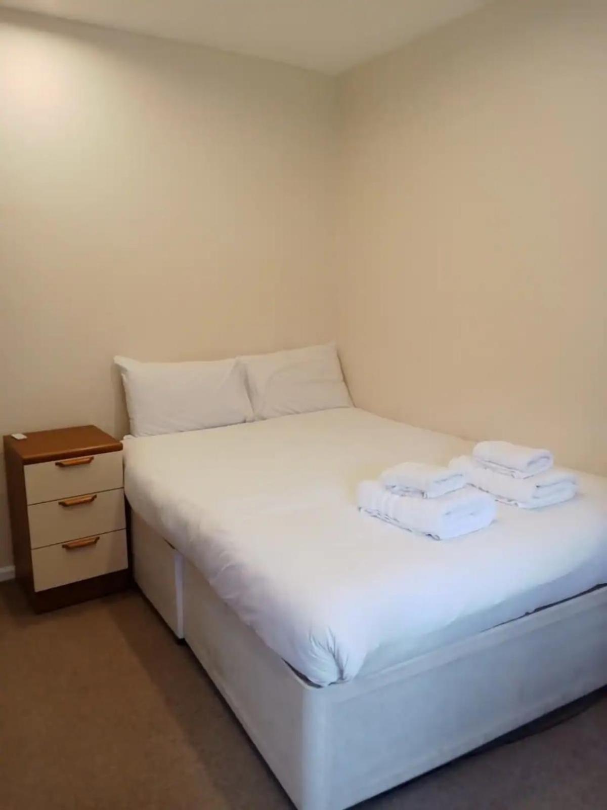 Holiday home Homely 3 Bedroom House With A Garden