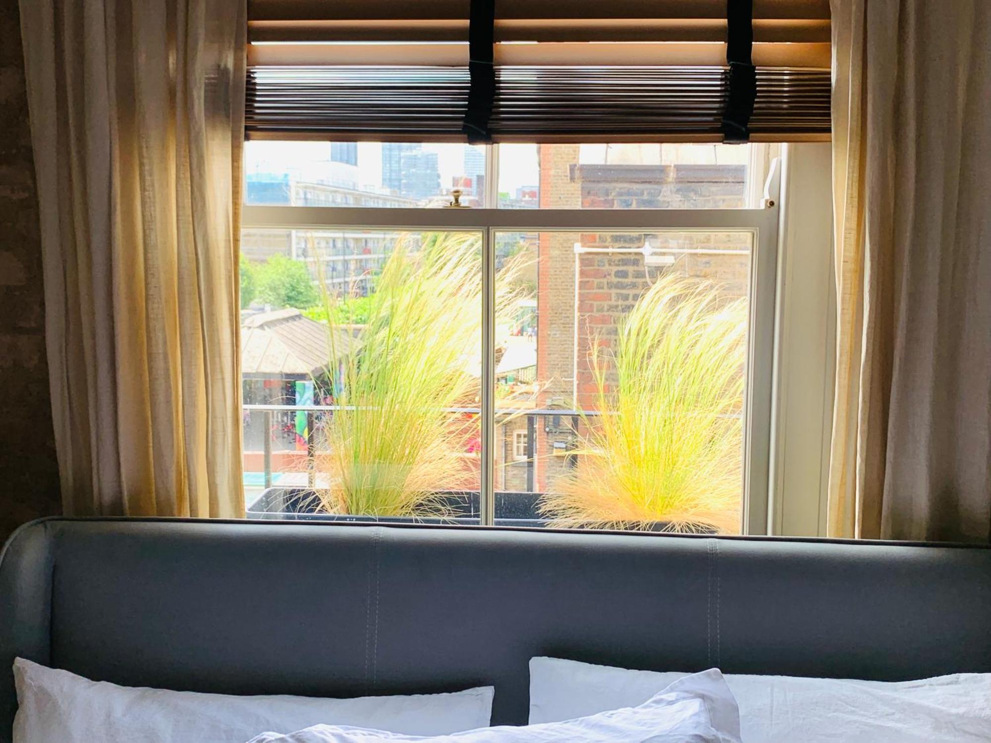 Your Private Hoxton Sleeps 3 Zone 1