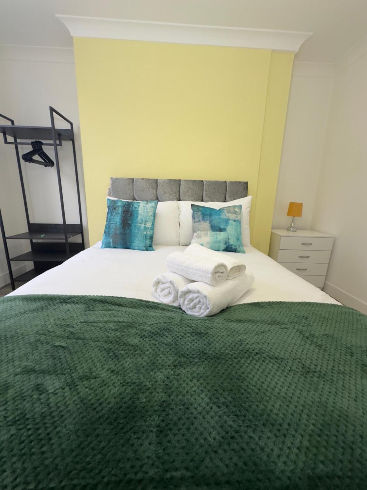 Ferienhaus Hackney Mid & Long-term *