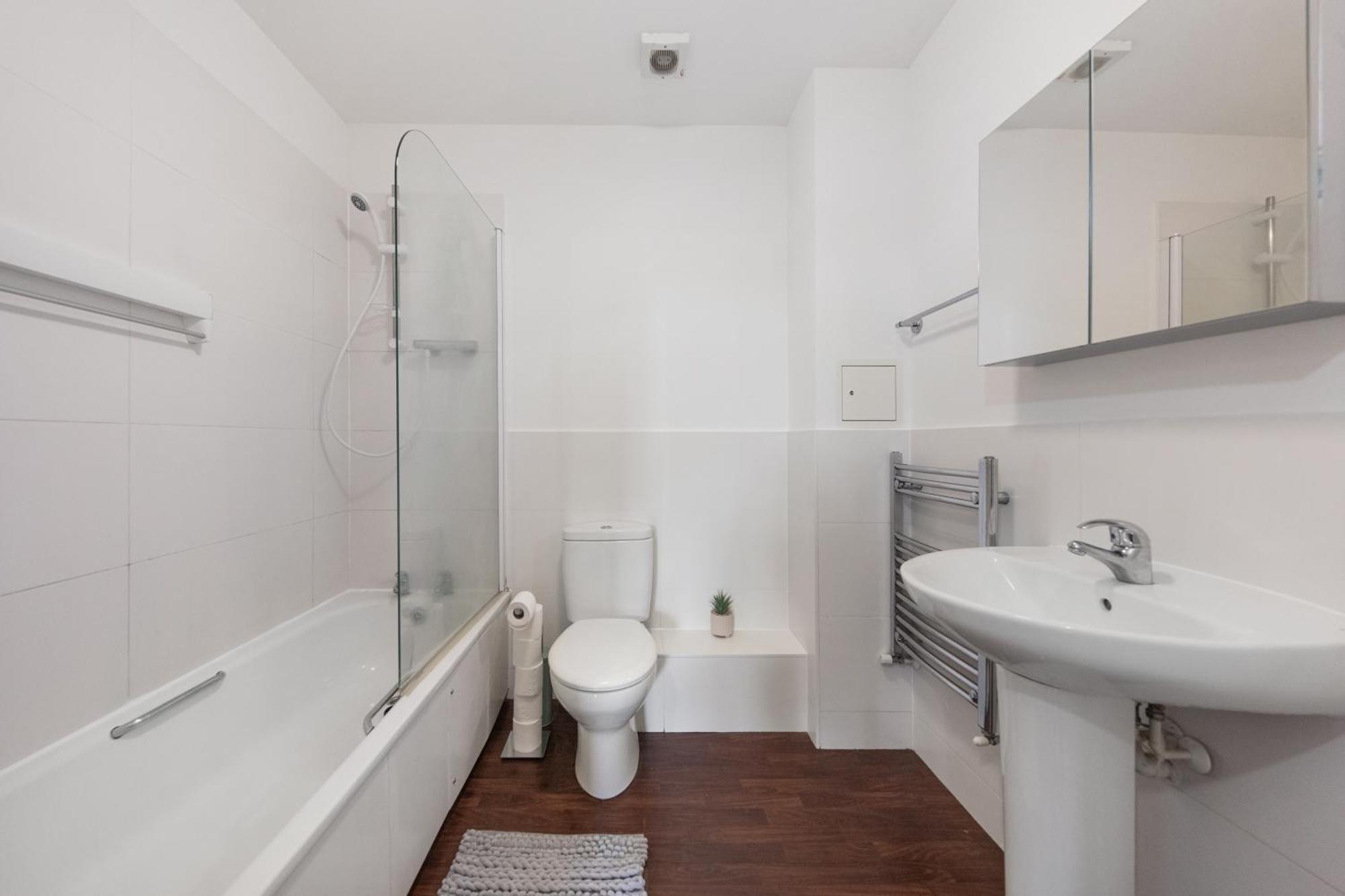 Appartement Modern & Spacious 3 Bed With Free Parking & Lift In Shoreditch, Next To Station