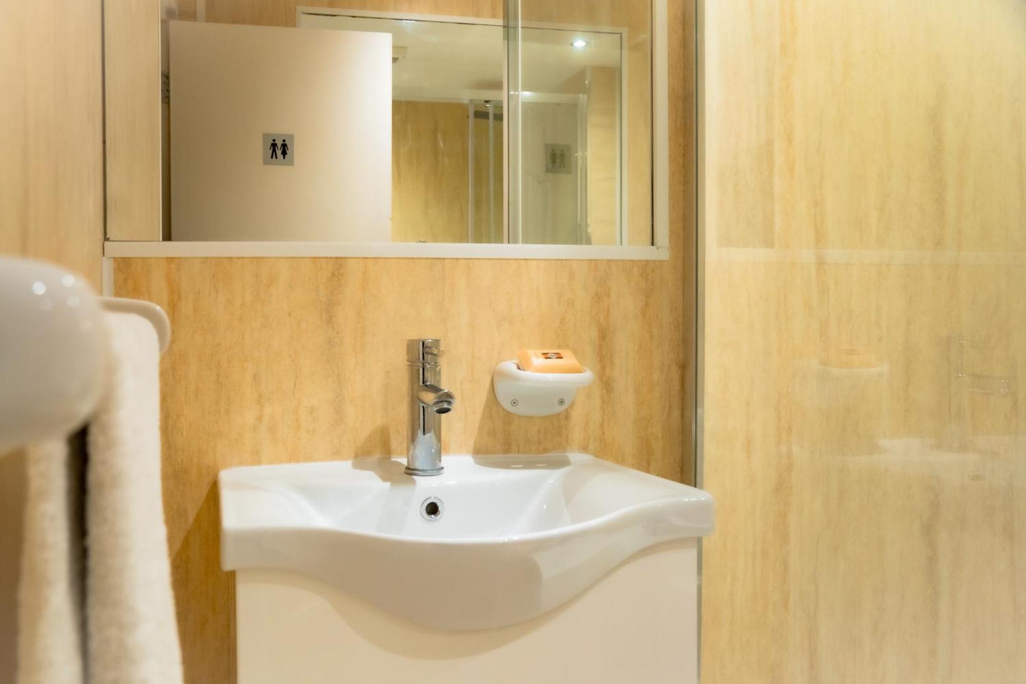 Loft Style Near O2, Abba Voyage, Excel Londen