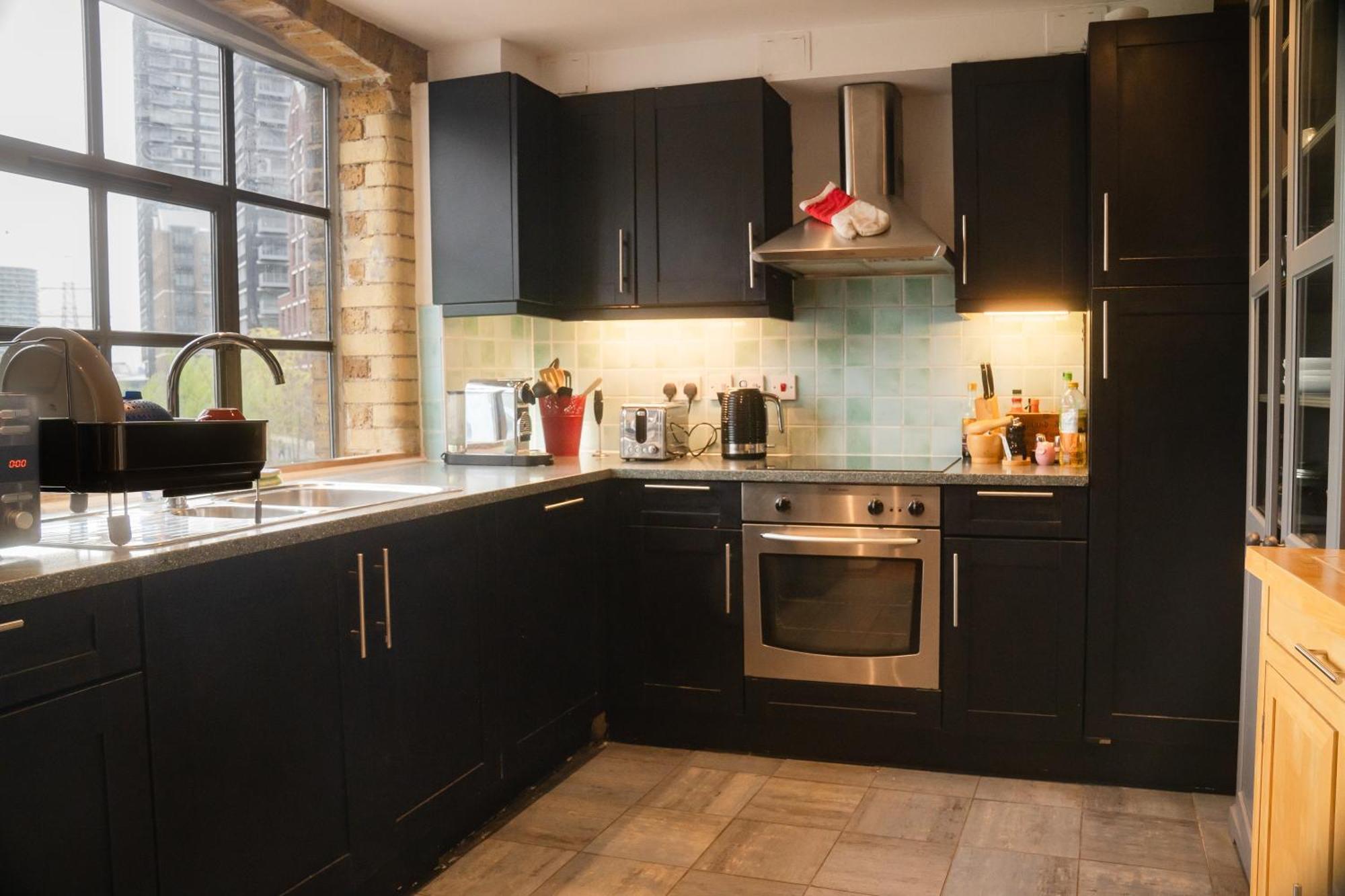 Appartement Loft Style Near O2, Abba Voyage, Excel Londen