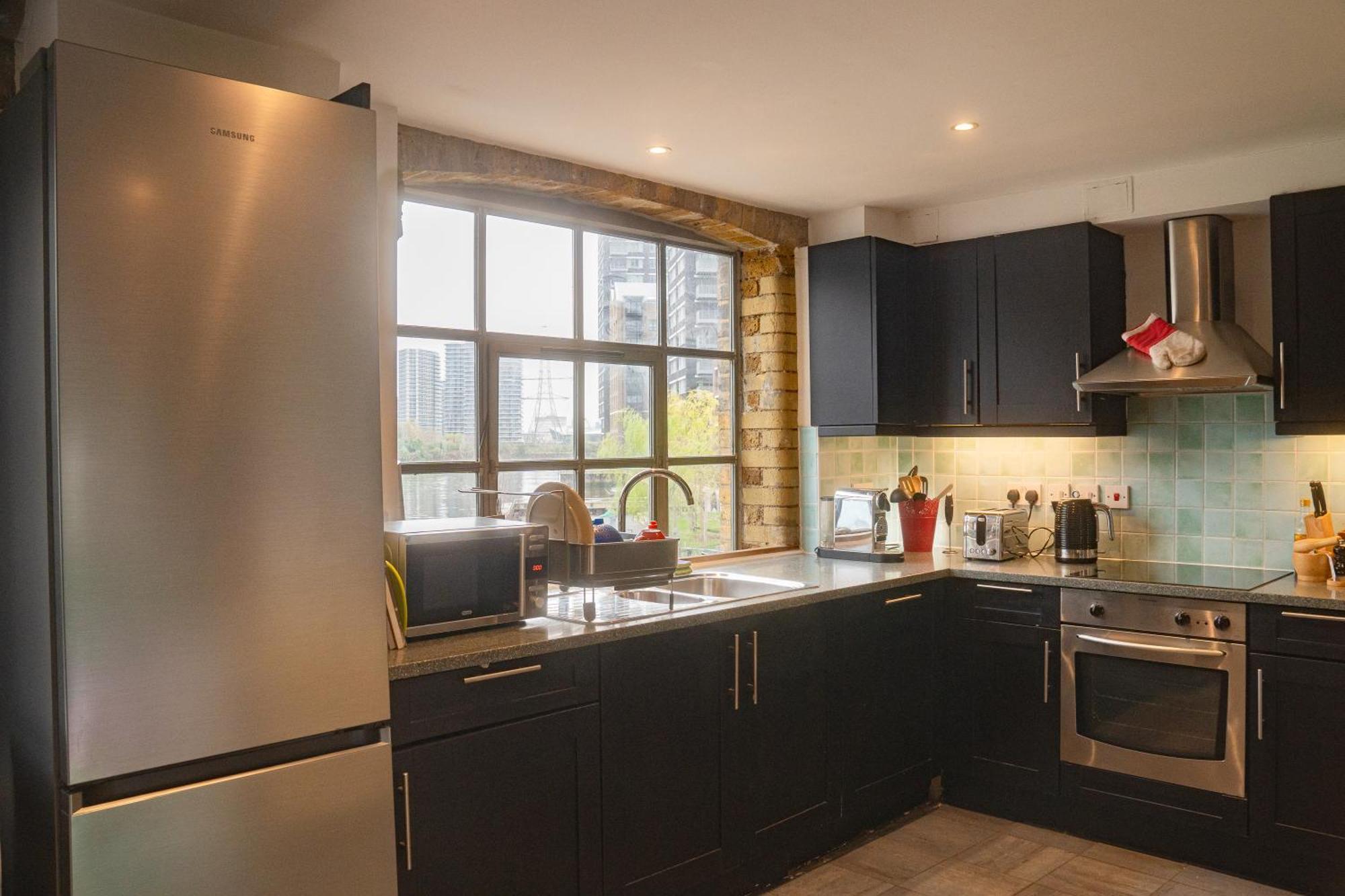 Appartement Loft Style Near O2, Abba Voyage, Excel Londen