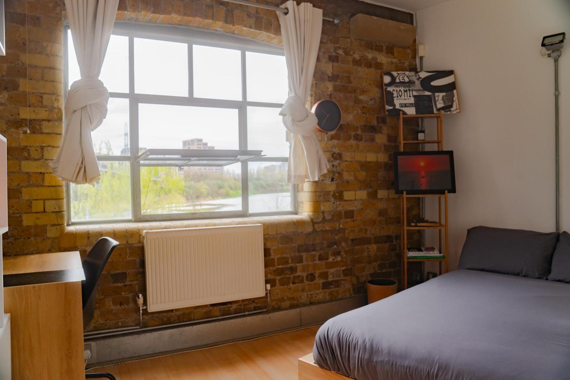 Loft Style Near O2, Abba Voyage, Excel Appartement *