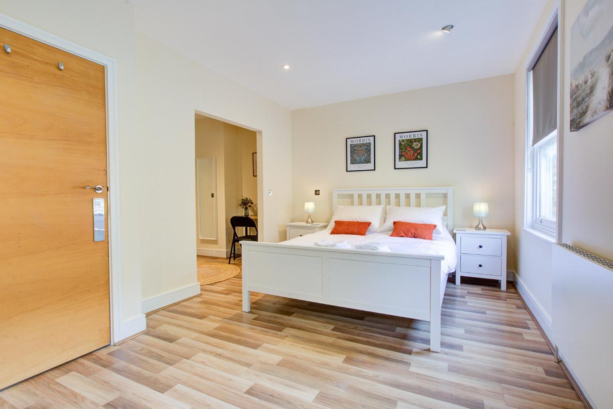 Stunning 4 Bedroom House Londen