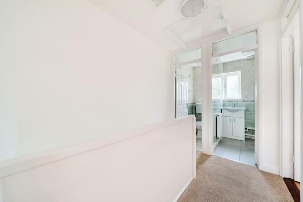 Ferienhaus A Luxurious 3 Bed-terrance House *