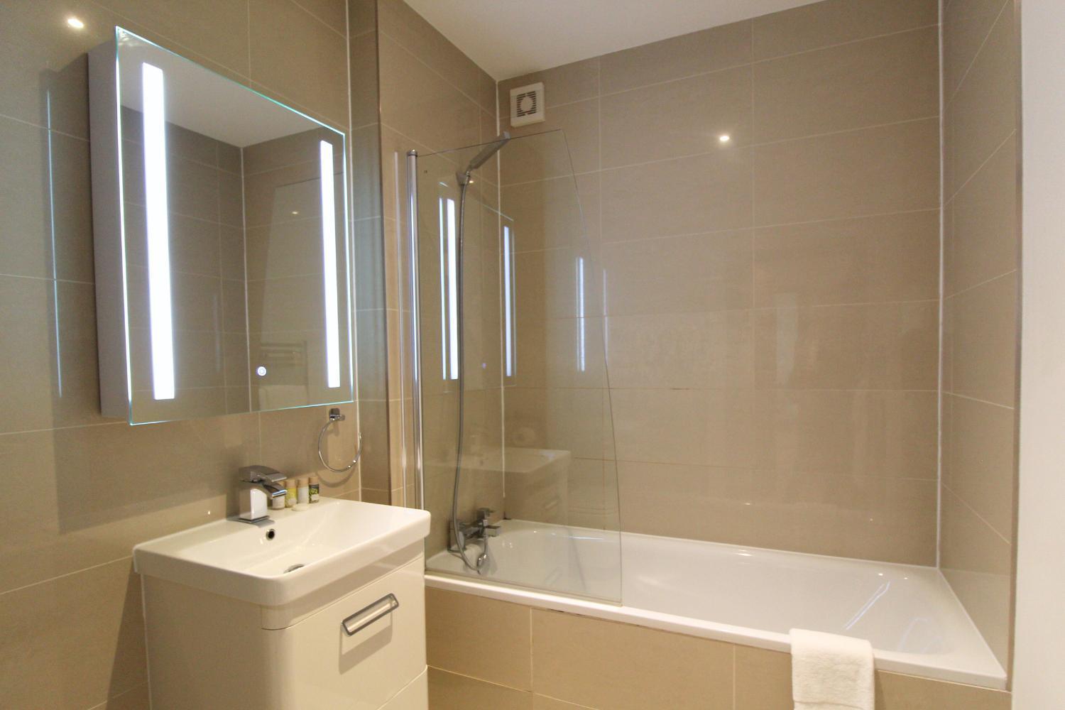 Canning Town By Viridian Apartment *