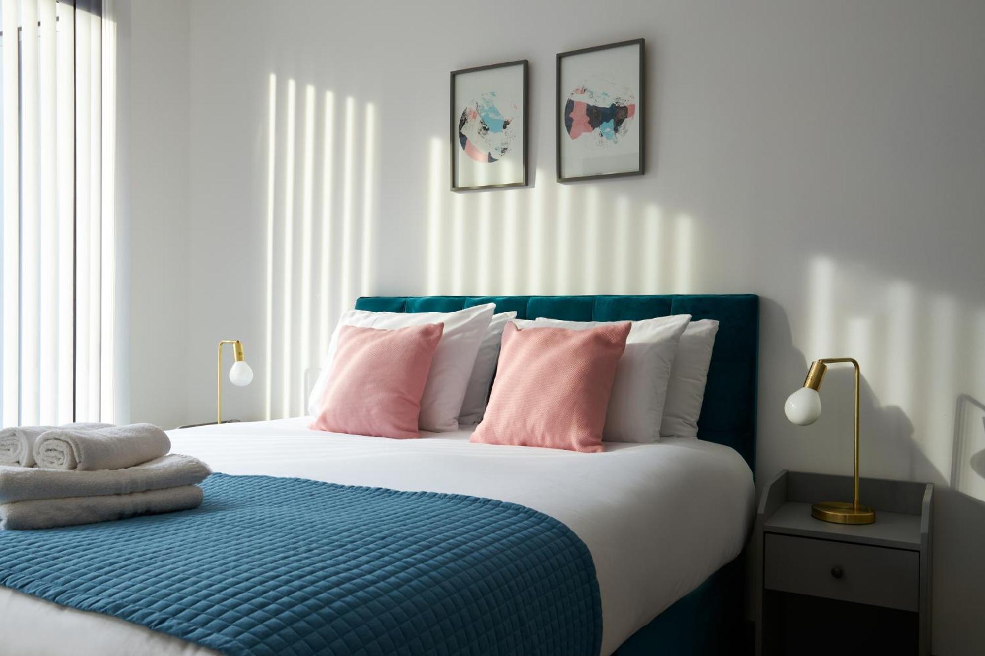 Canning Town By Viridian Apartment