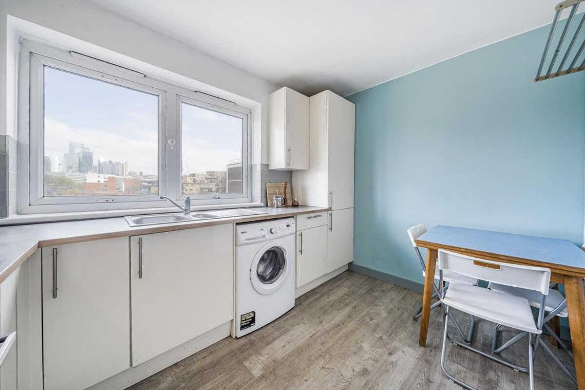 2 Bedroom Central With Views Appartement *