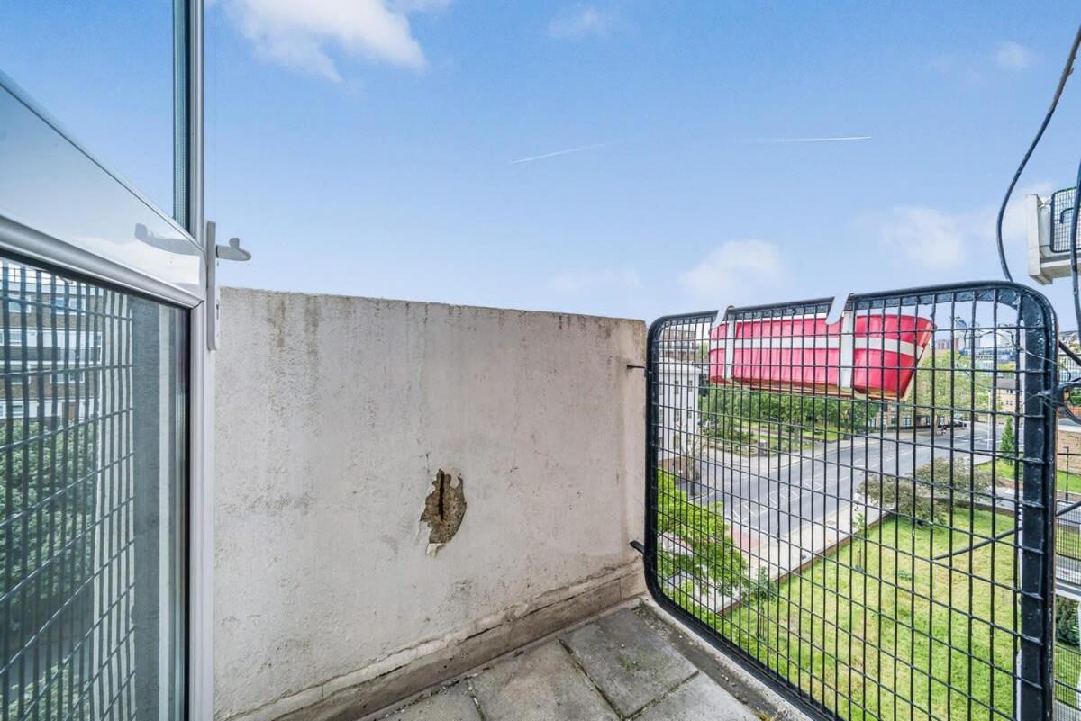 2 Bedroom Central With Views Appartement *