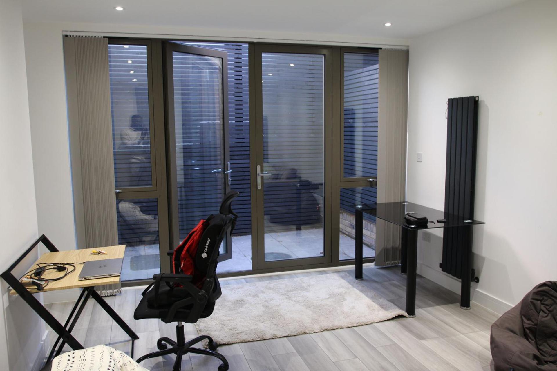 Brand New Greenwich House-heart Of London-great Connections To * London