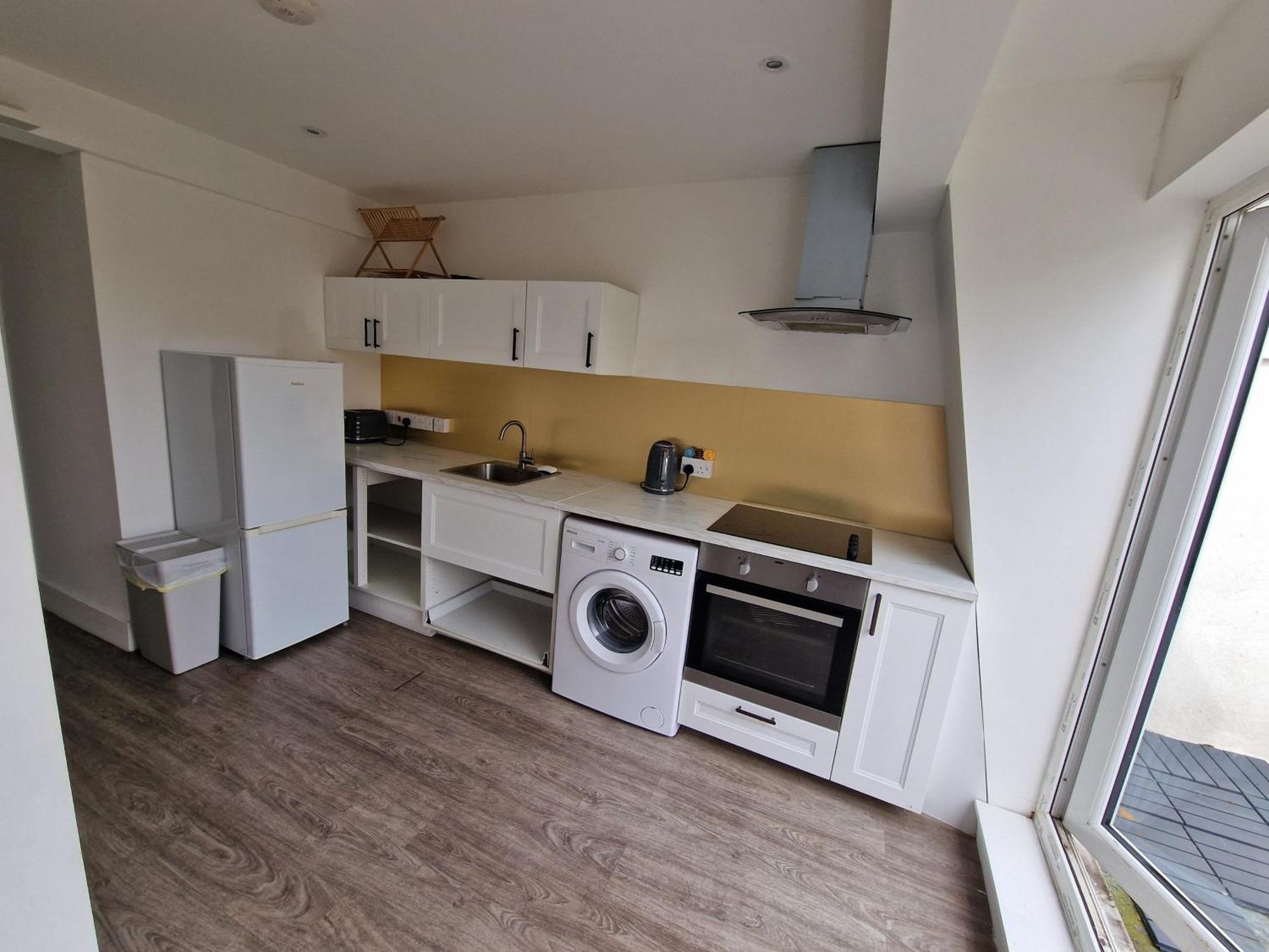 Appartement Impeccable 1-bed In *
