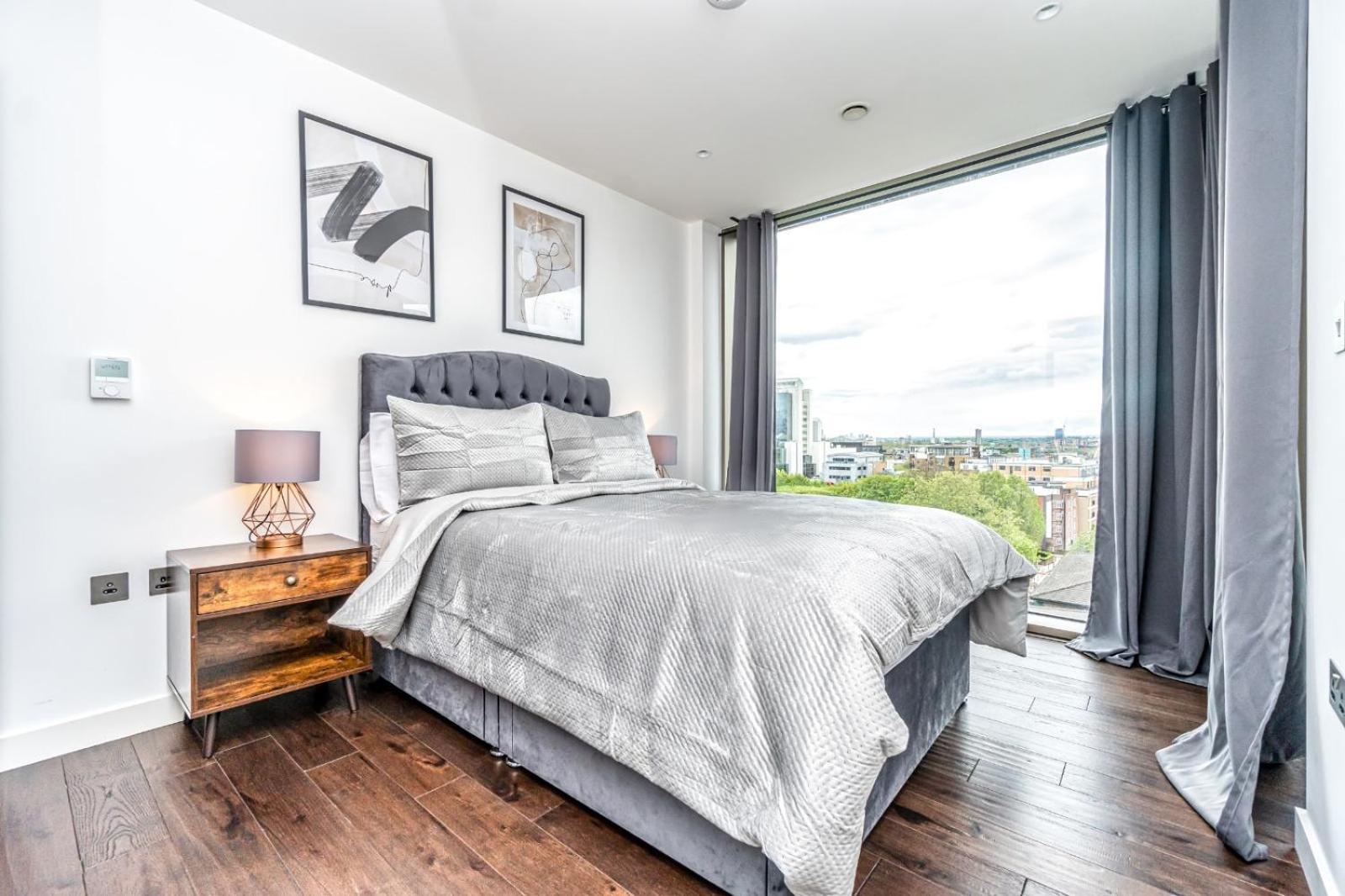 Luxury 2 Bedroom In Tower Hill Londres