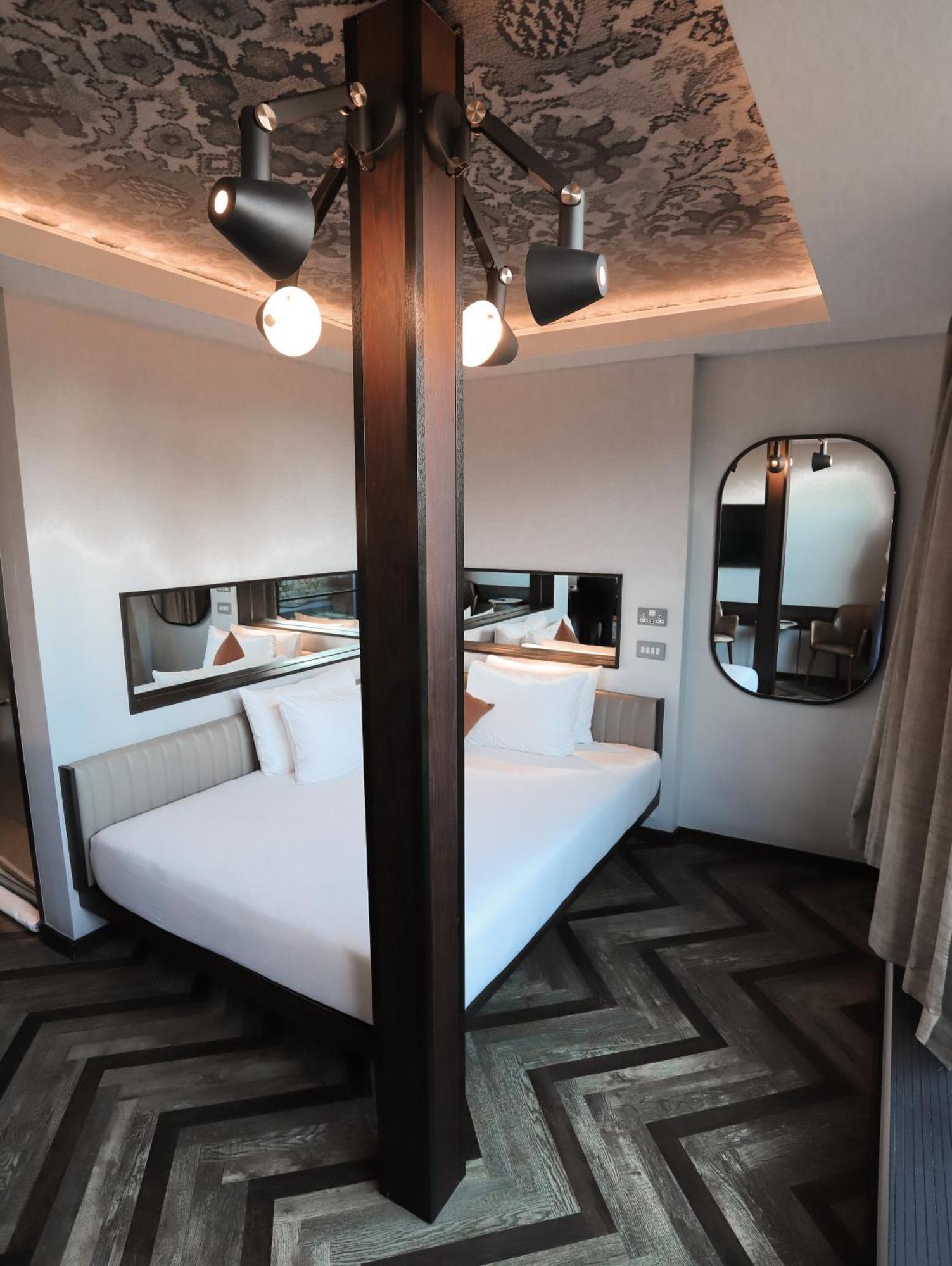 New Road 4* Londen