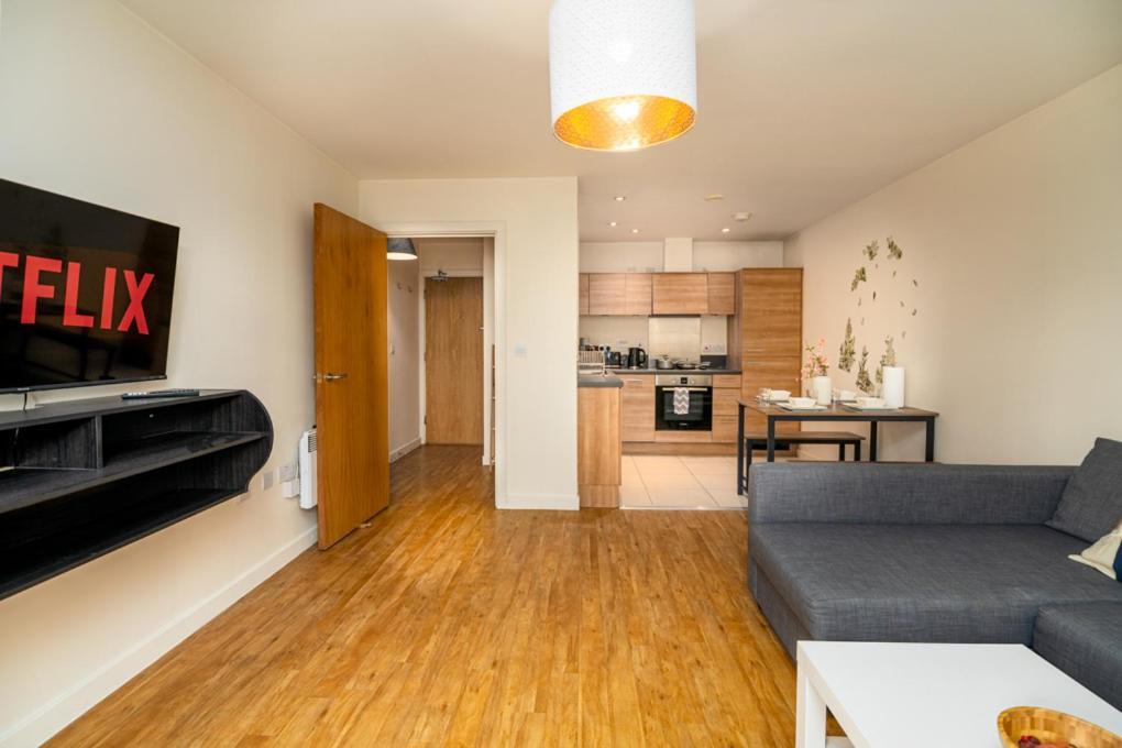 Apartment Zenith Hub London