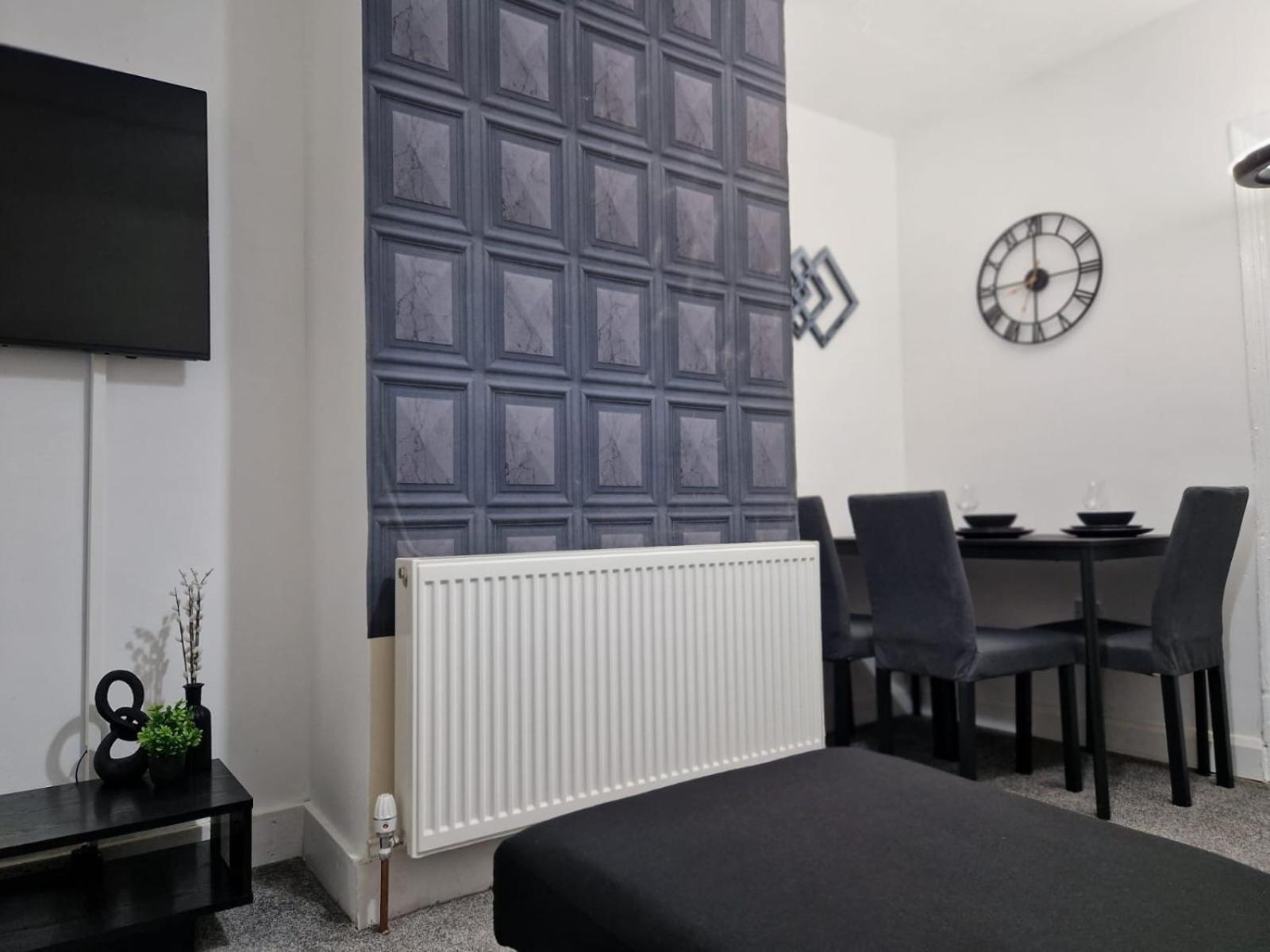 Excel Airport O2 King Beds With Garden Apartment London