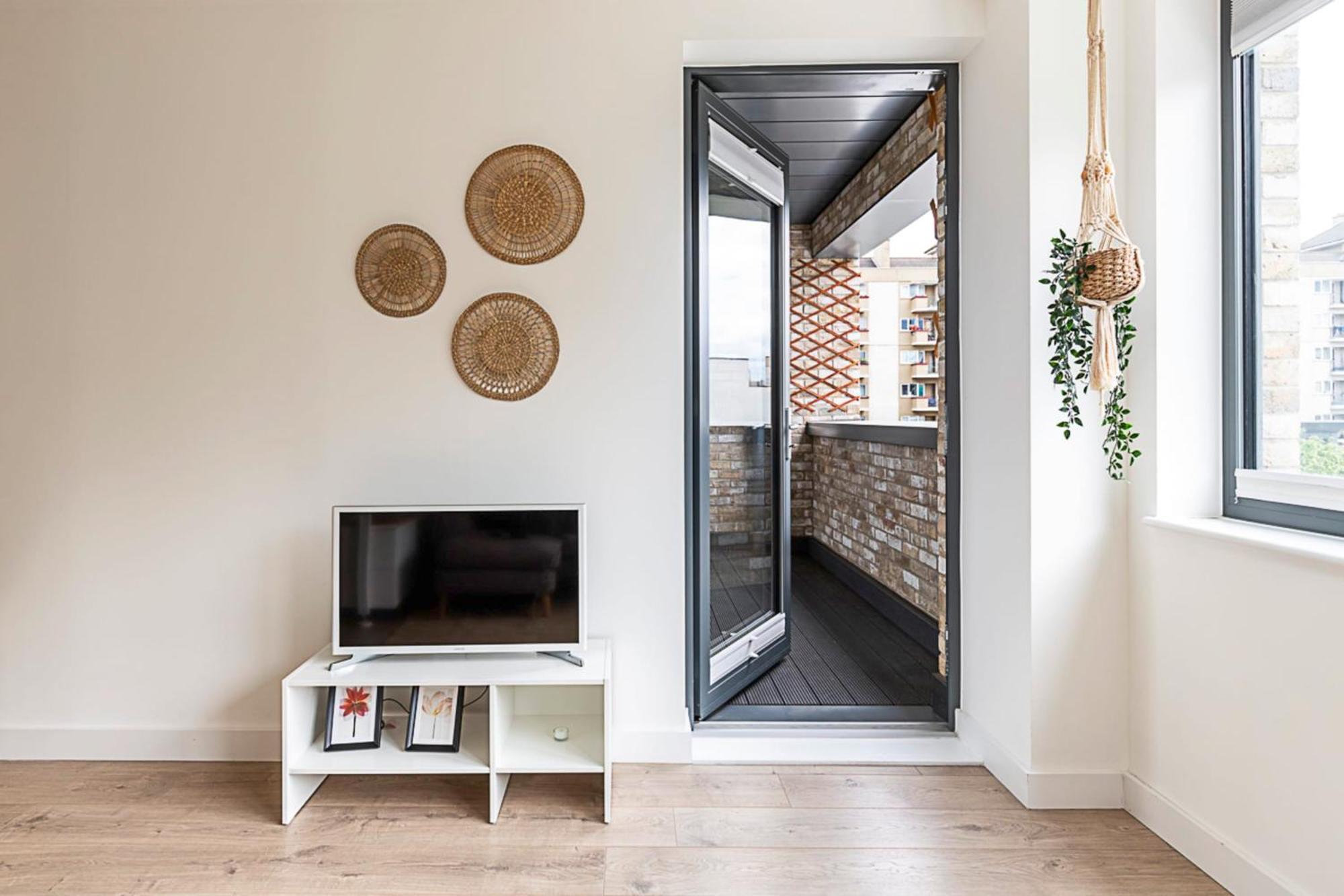 Apartment Well-connected Cosy And Bright Modern Flat London