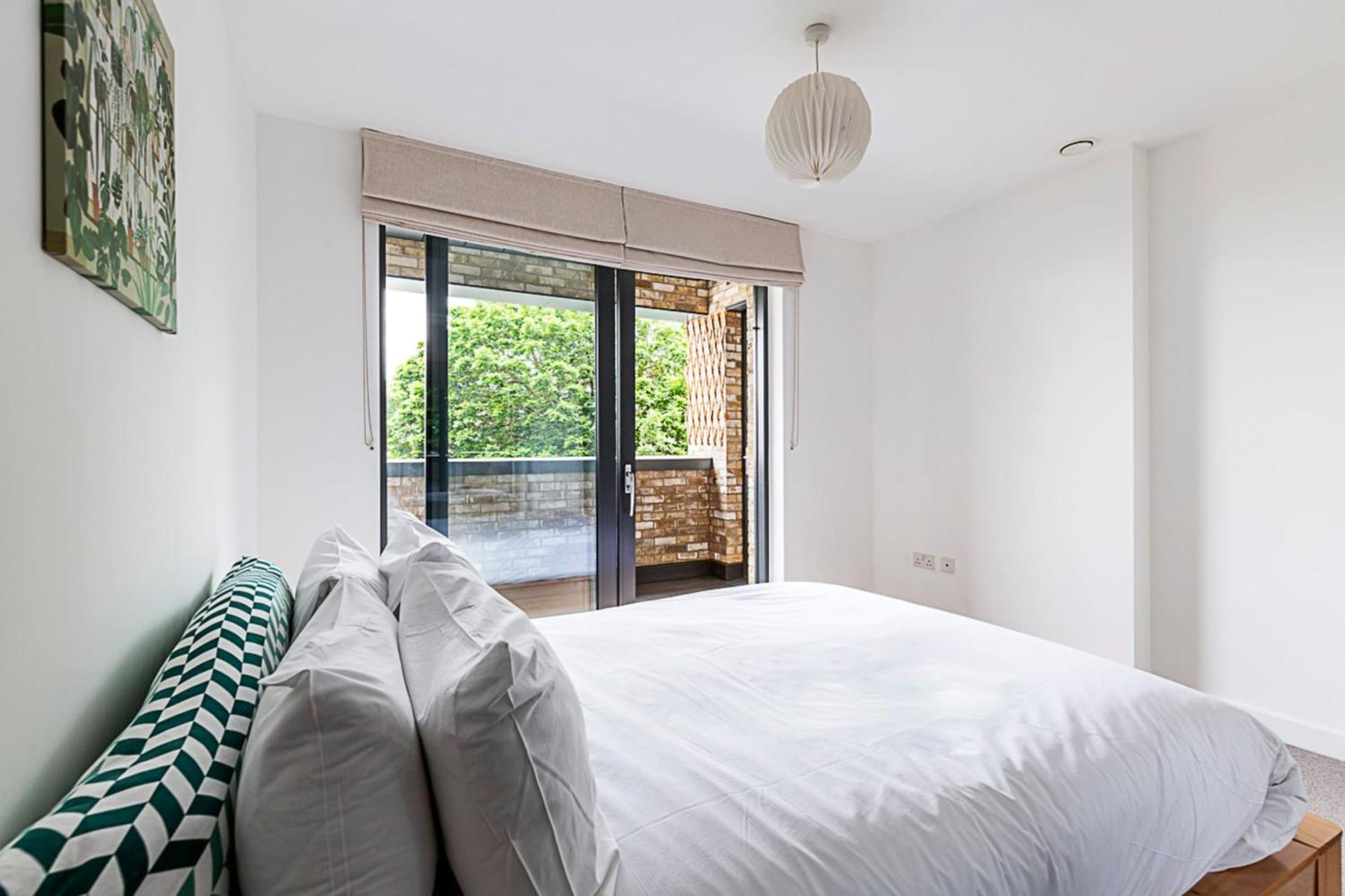Apartment Well-connected Cosy And Bright Modern Flat London