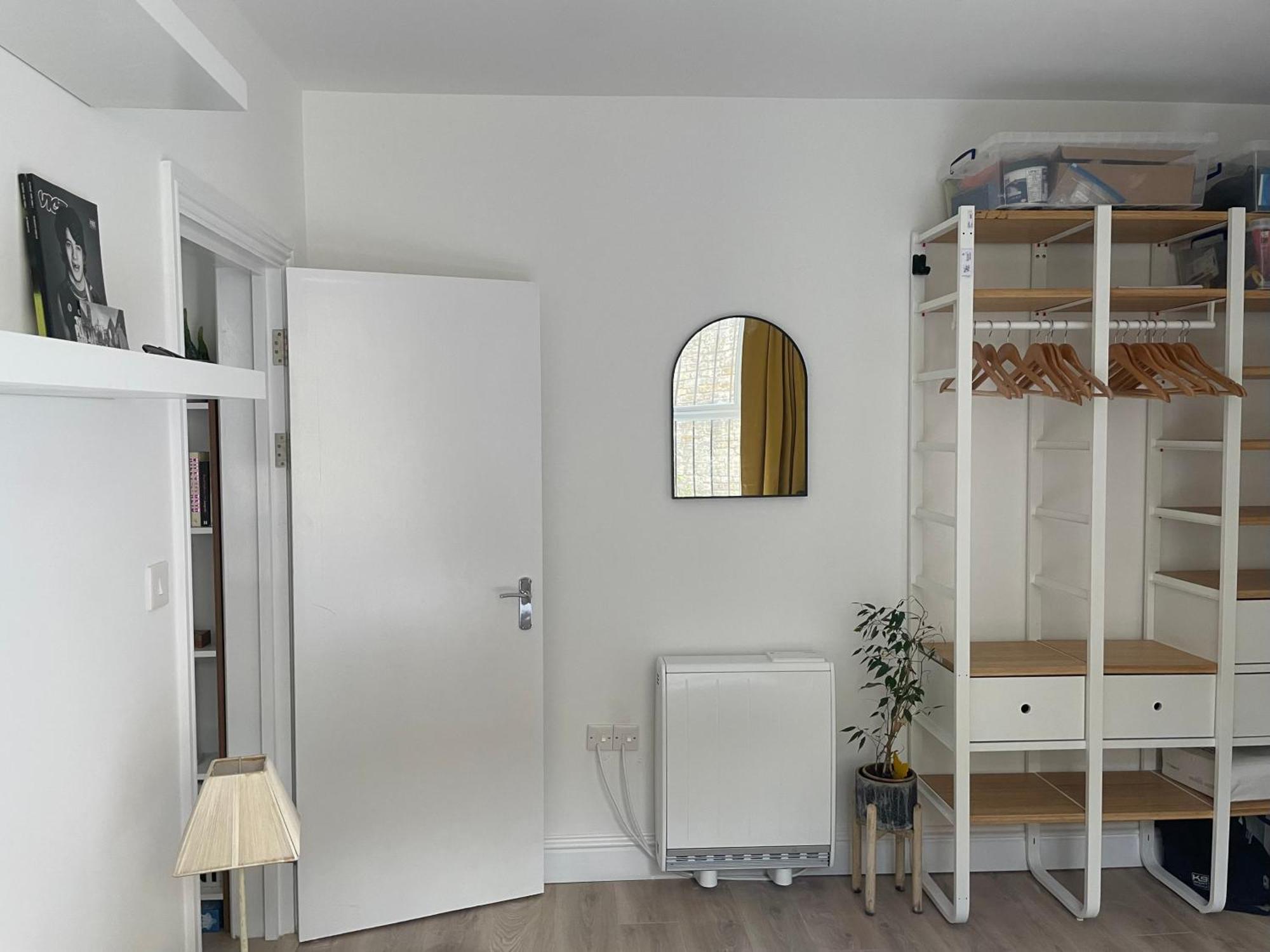 Apartment Little Victorian Conversion *