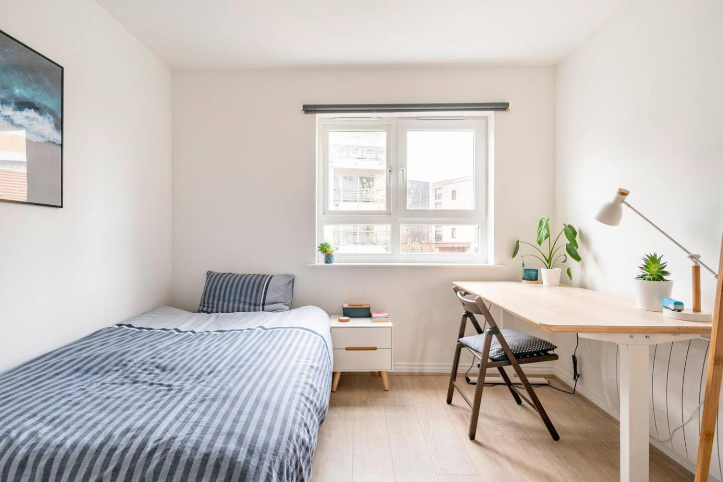 Vibrant & Modern 1bd Flat - Hackney Apartment London