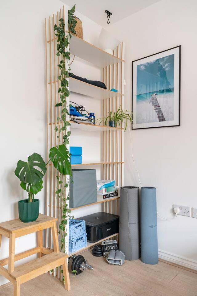 Apartment Vibrant & Modern 1bd Flat - Hackney London