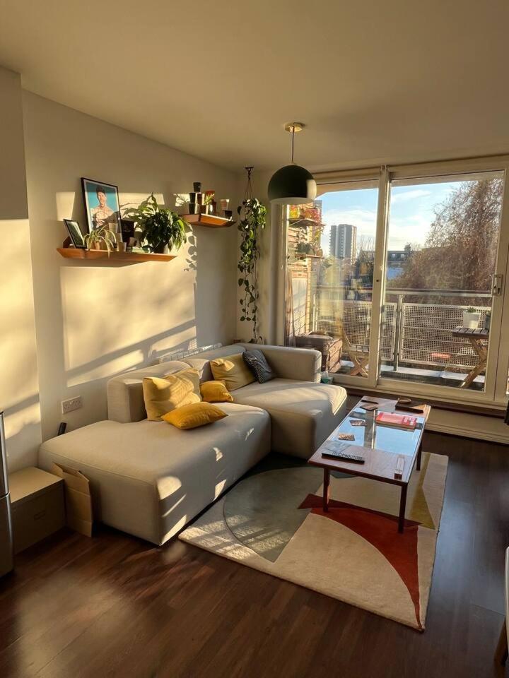 Vibrant & Modern 1bd Flat - Hackney *