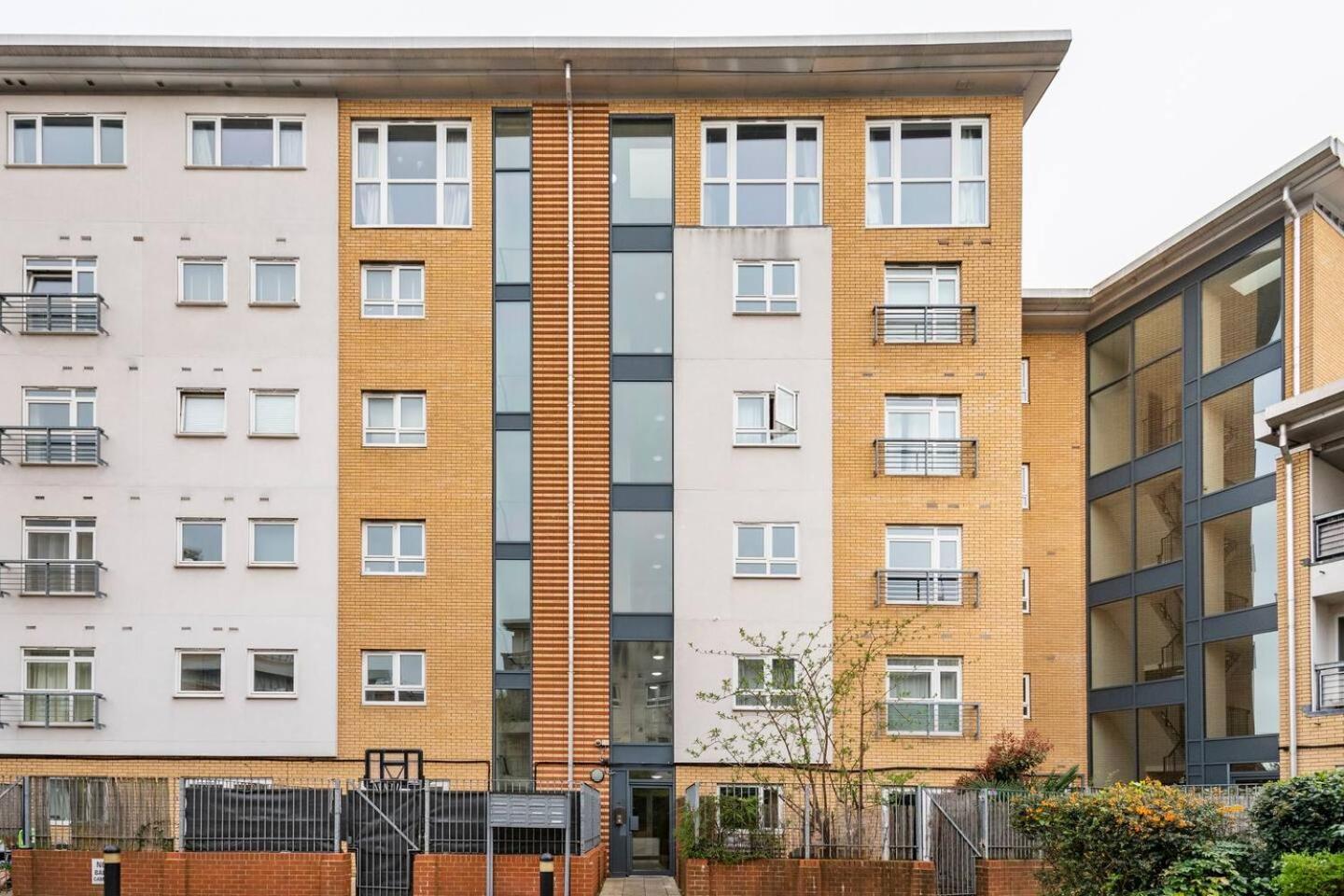 Vibrant & Modern 1bd Flat - Hackney * London