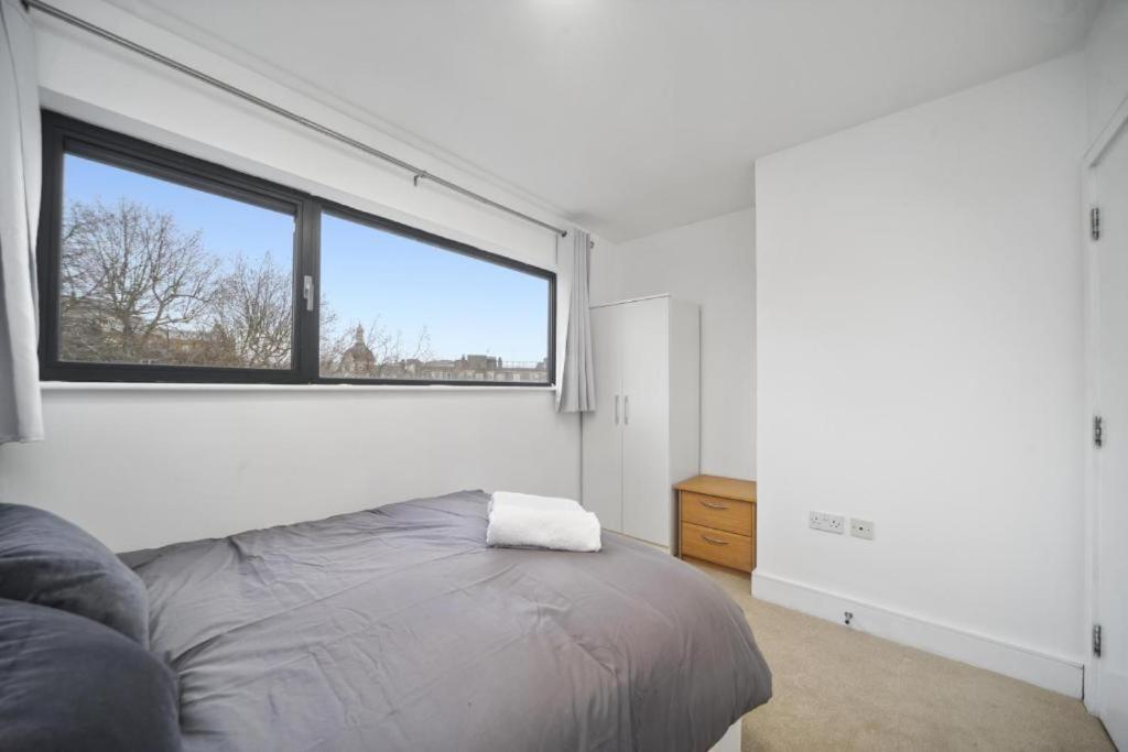 Apartment Modern 2-bedroom, 2-bath In Tower Bridge & Bridge - Unbeatable Location & Transport Links