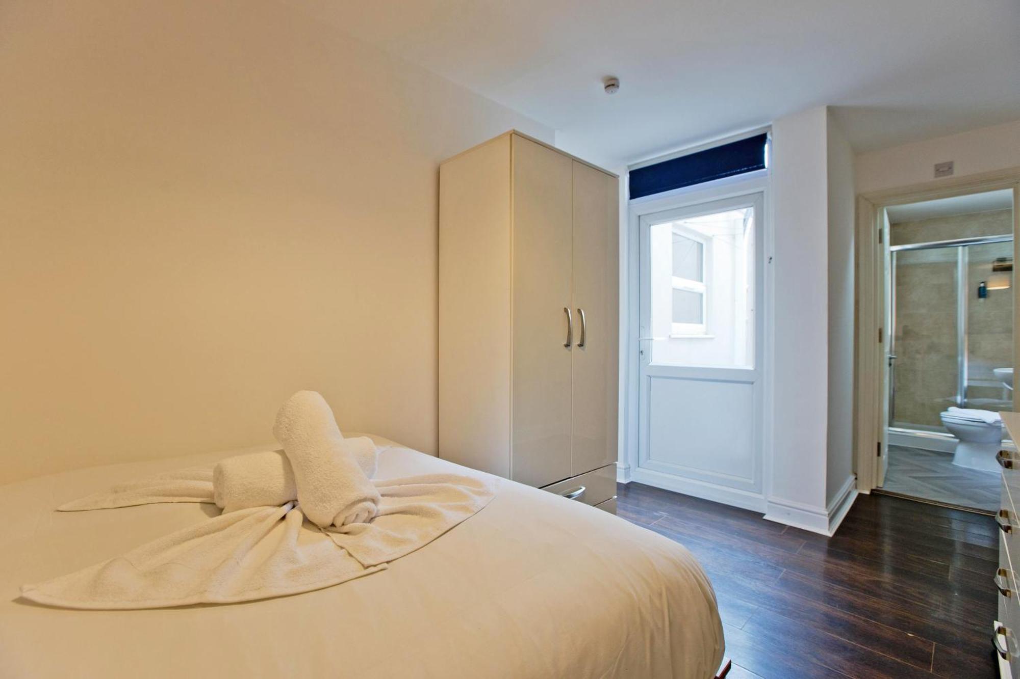 Apartment Imperial Corner House-whitechapel *