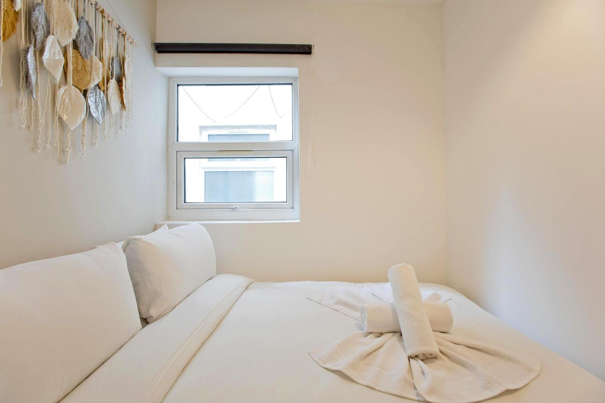 Imperial Corner House-whitechapel Apartment *
