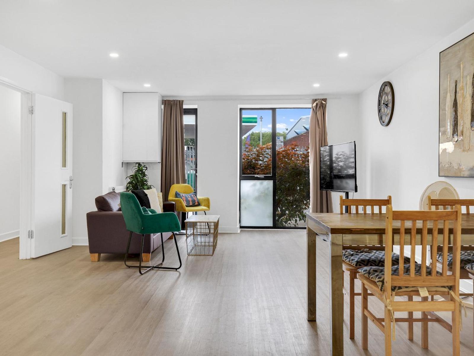 Ferienhaus Pass The Keys Canning Town Excel Centre Balcony London