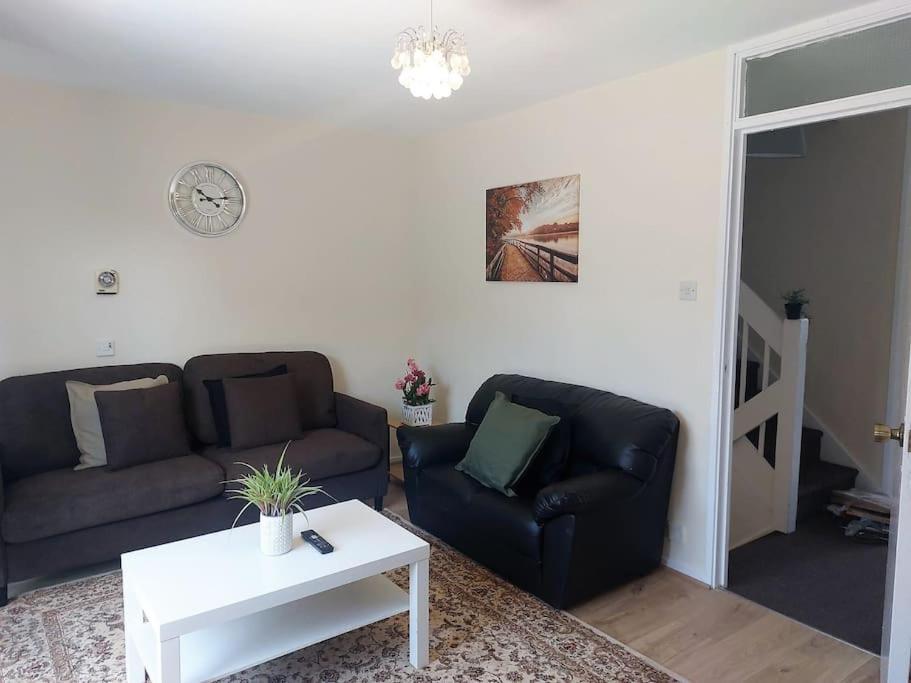 Zone 2, Spacious 3 Bedroom House Holiday home