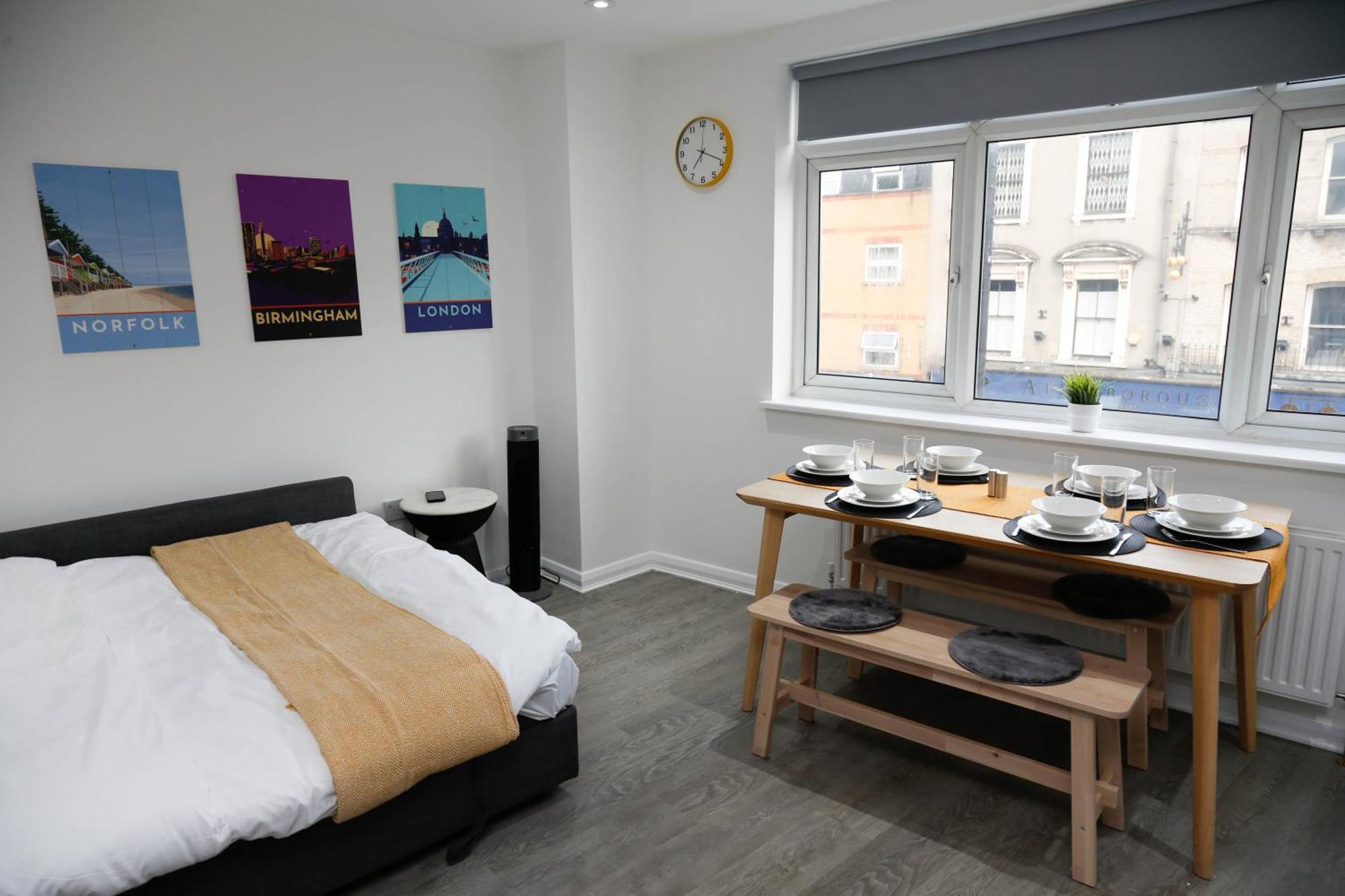 Appartement New Luxury In Next To Shops, Cafes, Bars & Metro