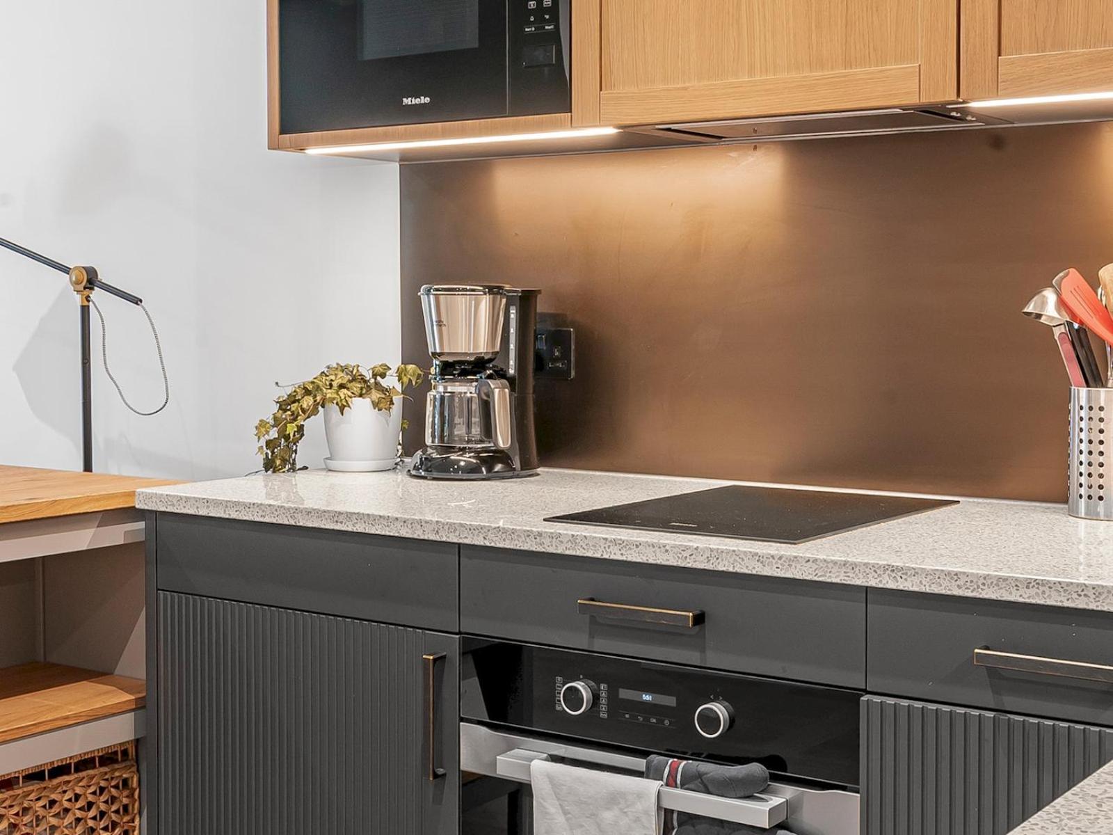 Stylish Flat In East Ideal Urban Retreat Pass The Keys
