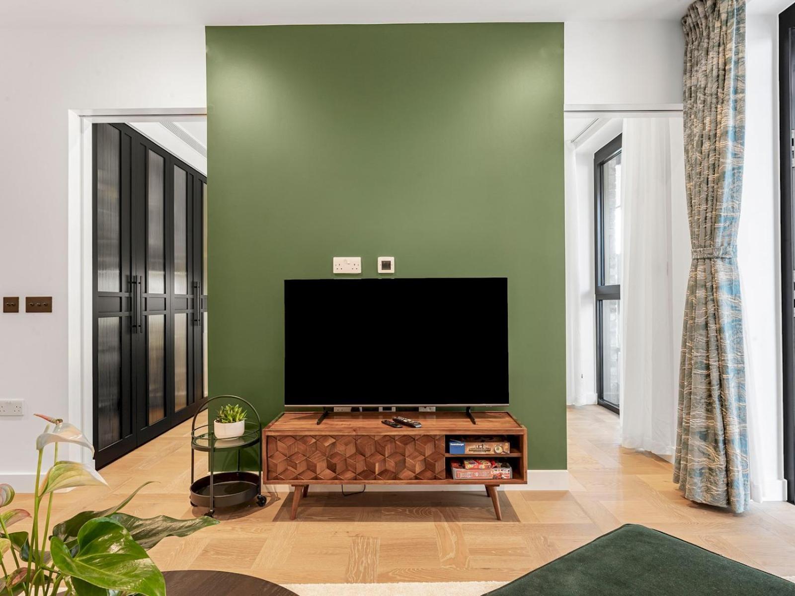 Apartment Stylish Flat In East Ideal Urban Retreat Pass The Keys *