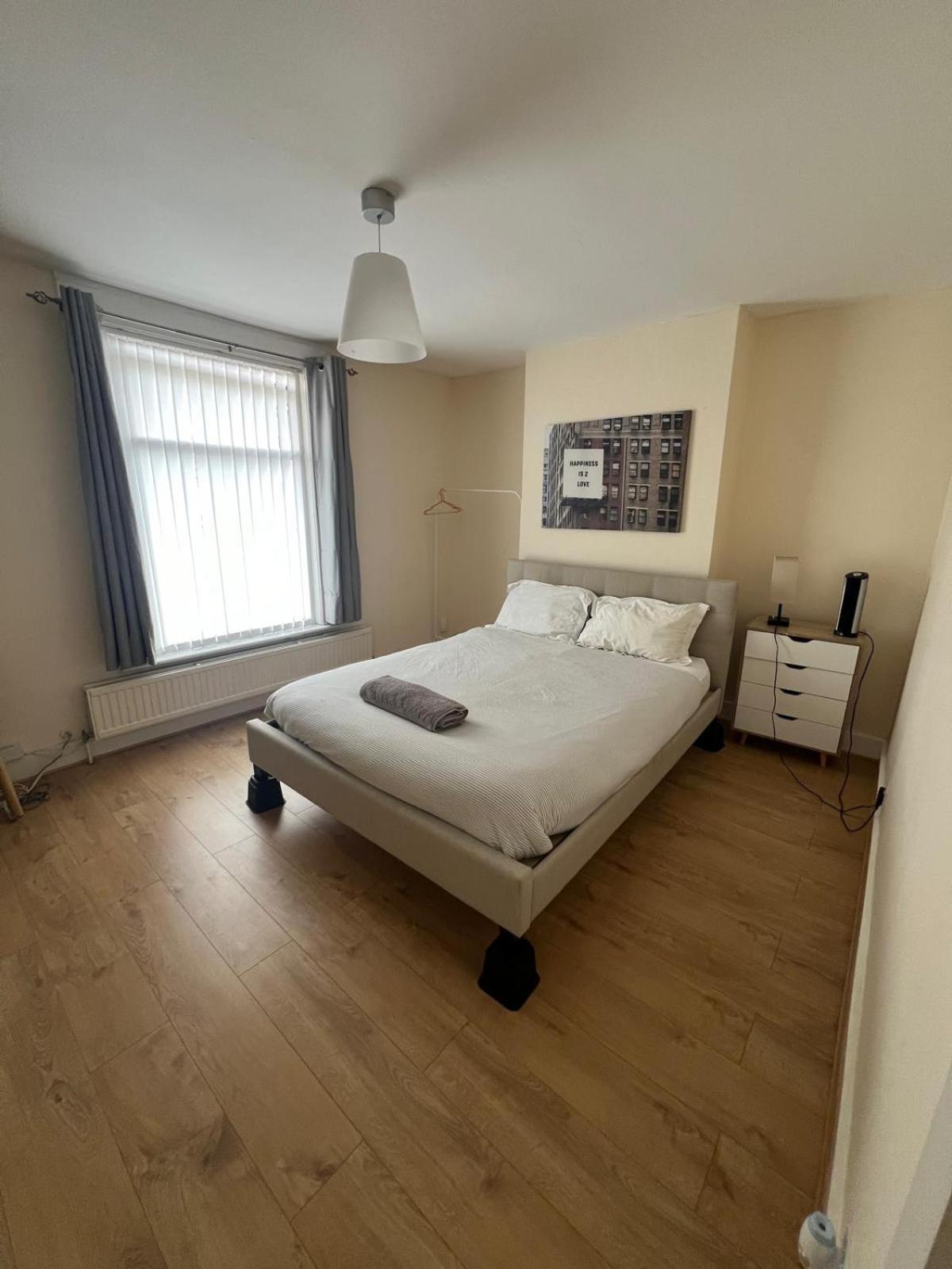 The Big 3 Bedroom House 2 Bathrooms Londres