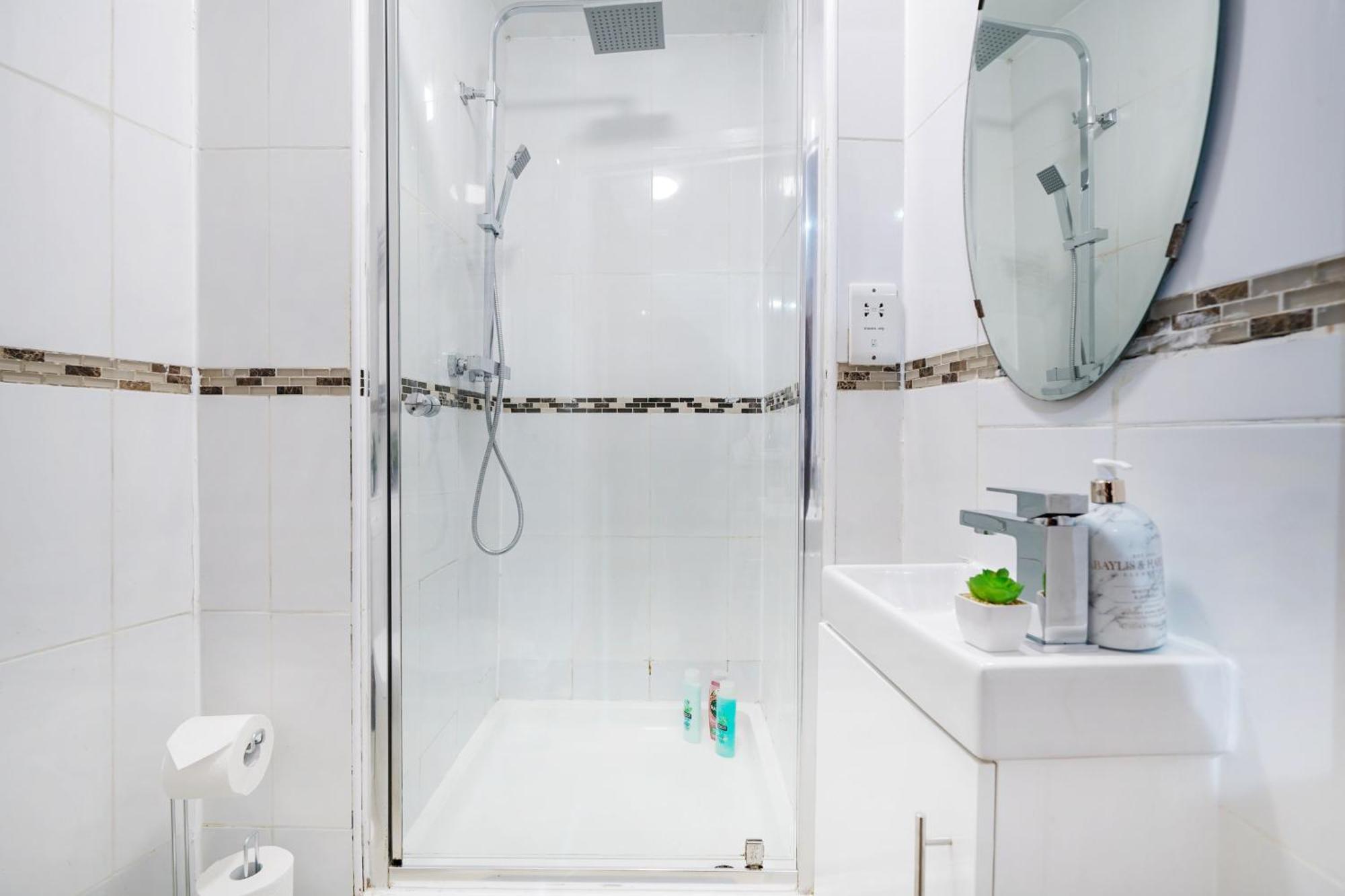 Appartement Livestay Affordable One Bedroom & Studio In India Docks E14 *