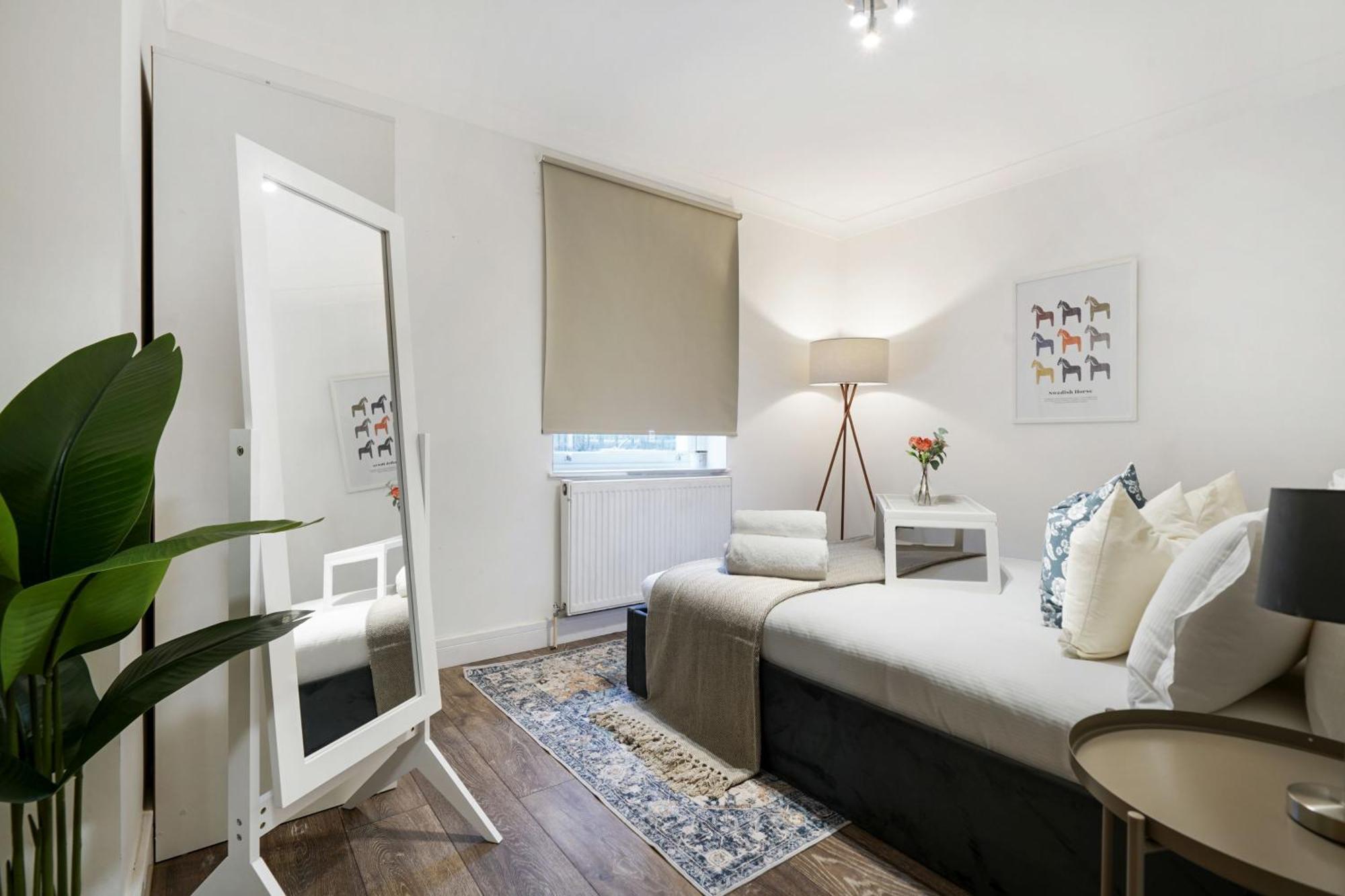 Livestay Affordable One Bedroom & Studio In India Docks E14 Londen