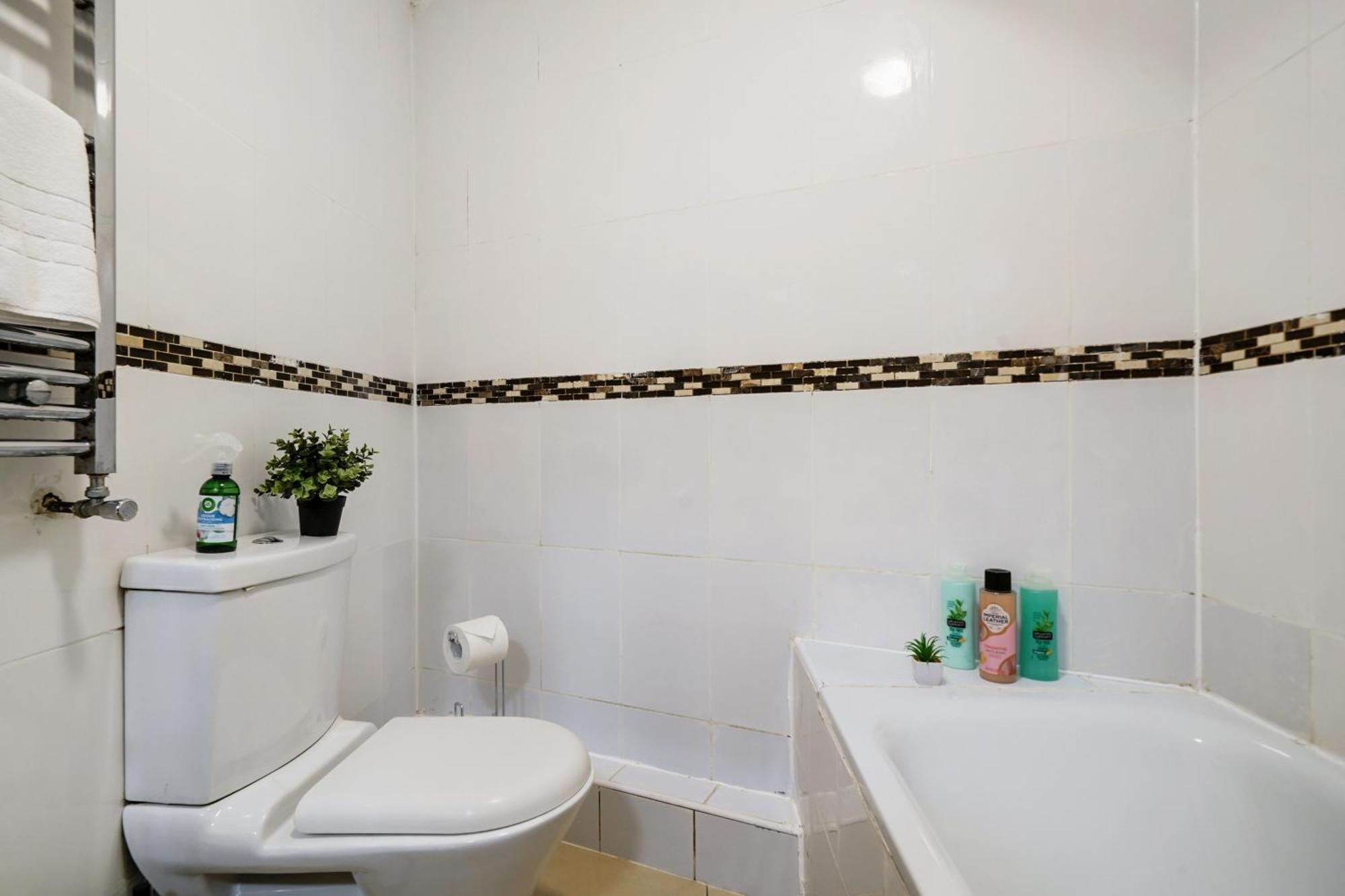 Appartement Livestay Affordable One Bedroom & Studio In India Docks E14 Londen