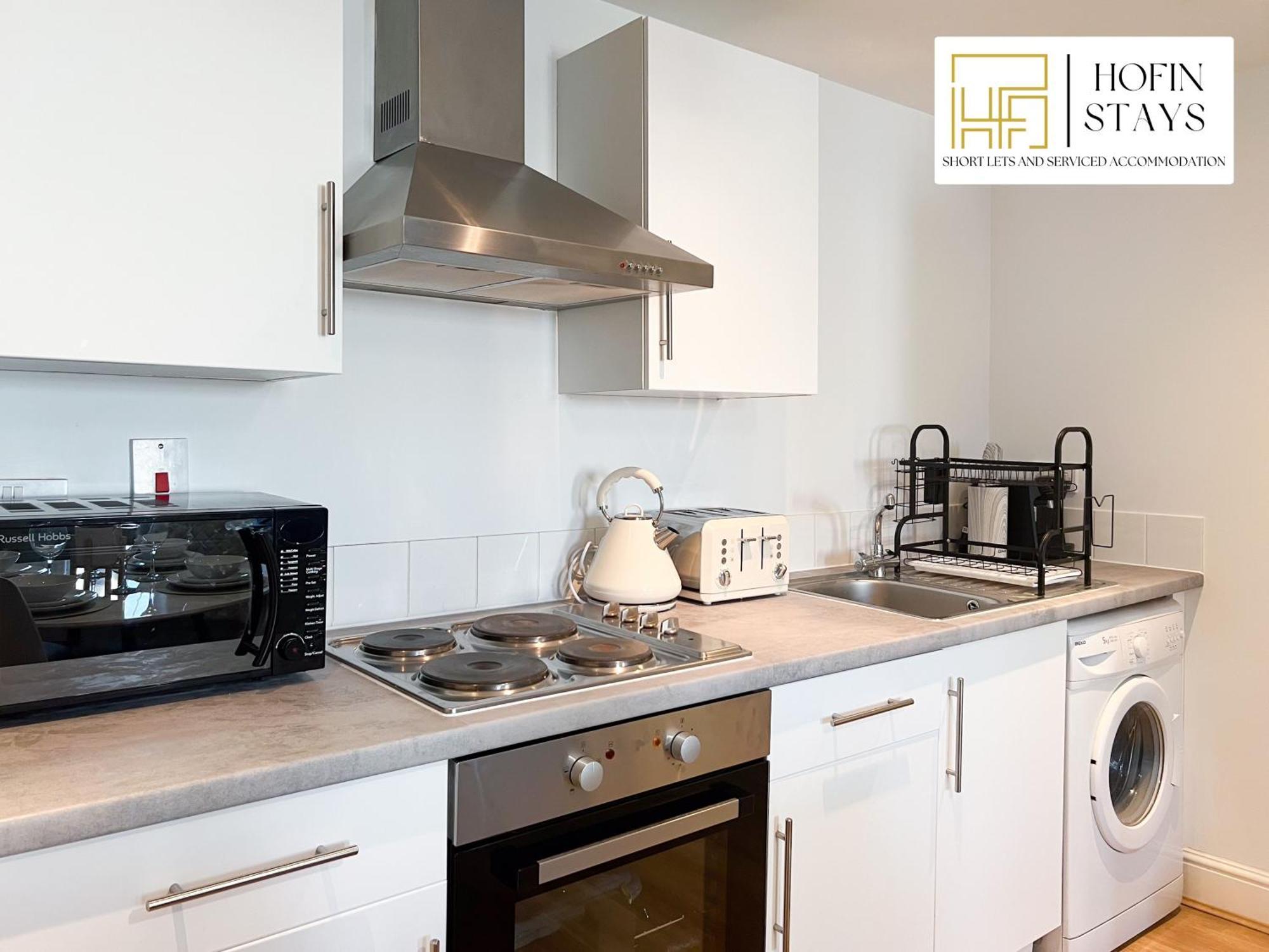Last-minute Specials L Premium On 2 Double Bed For 6 Guests L Deals L Hofin Short Lets & Serviced Apartment *