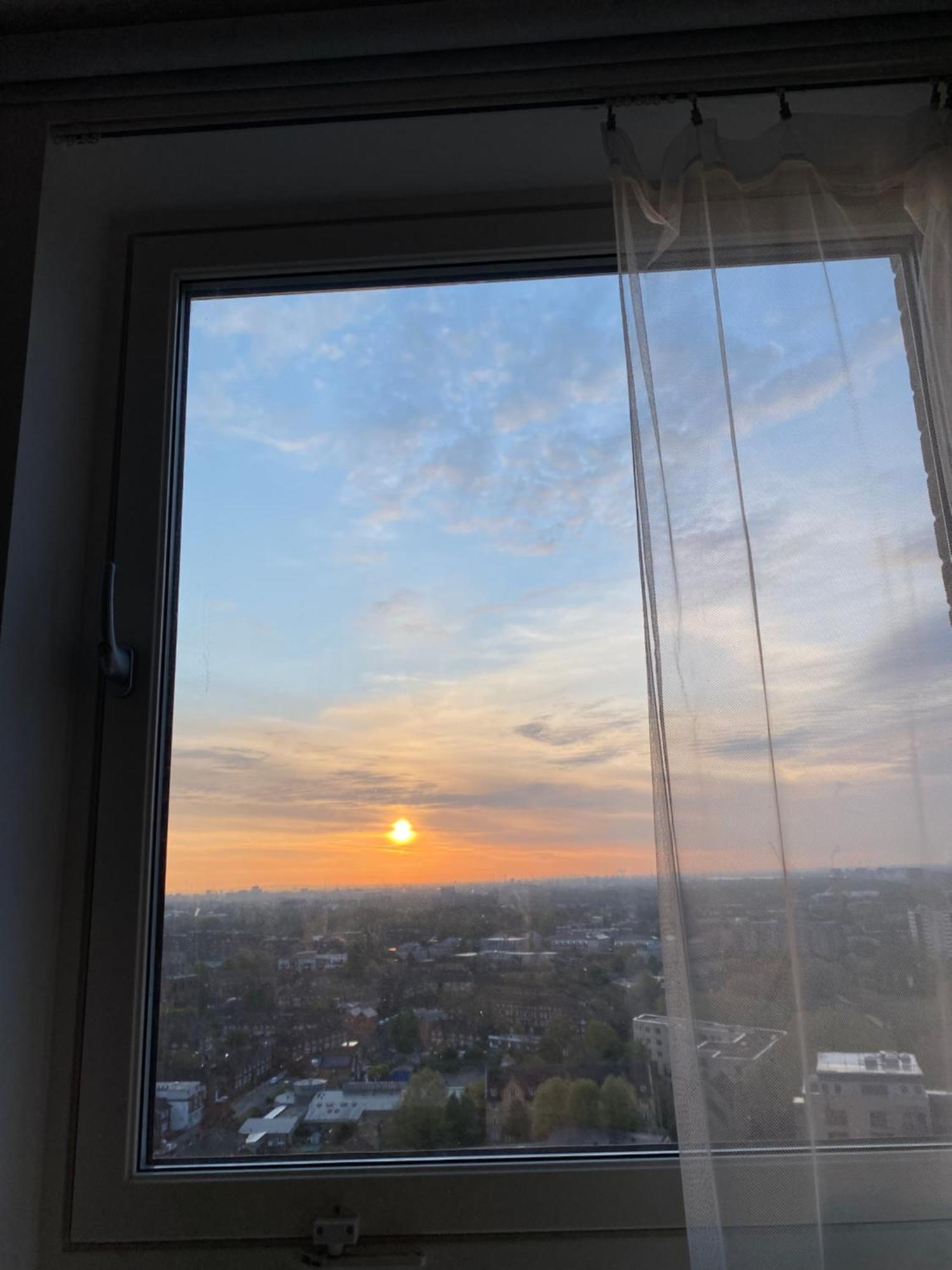 Cozy Flat With Stunning Views London