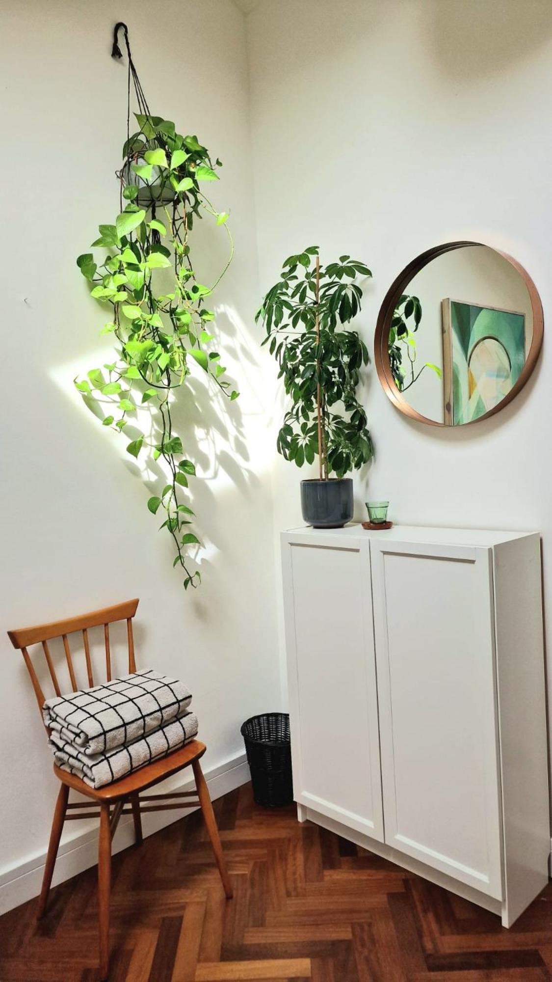 Charming Bedroom In Artist Studio * Londen