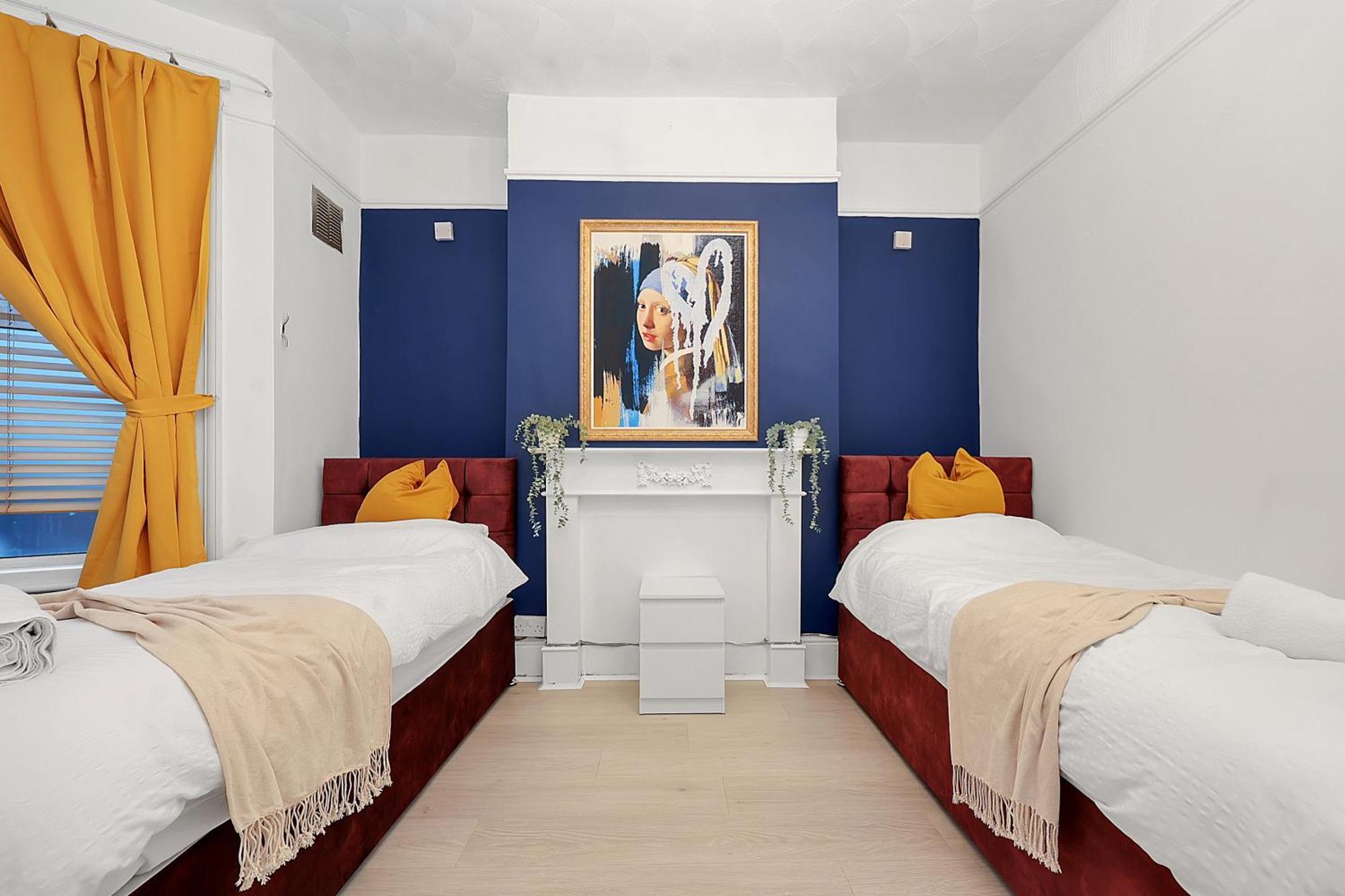 Apartment The Panel By Harlington London