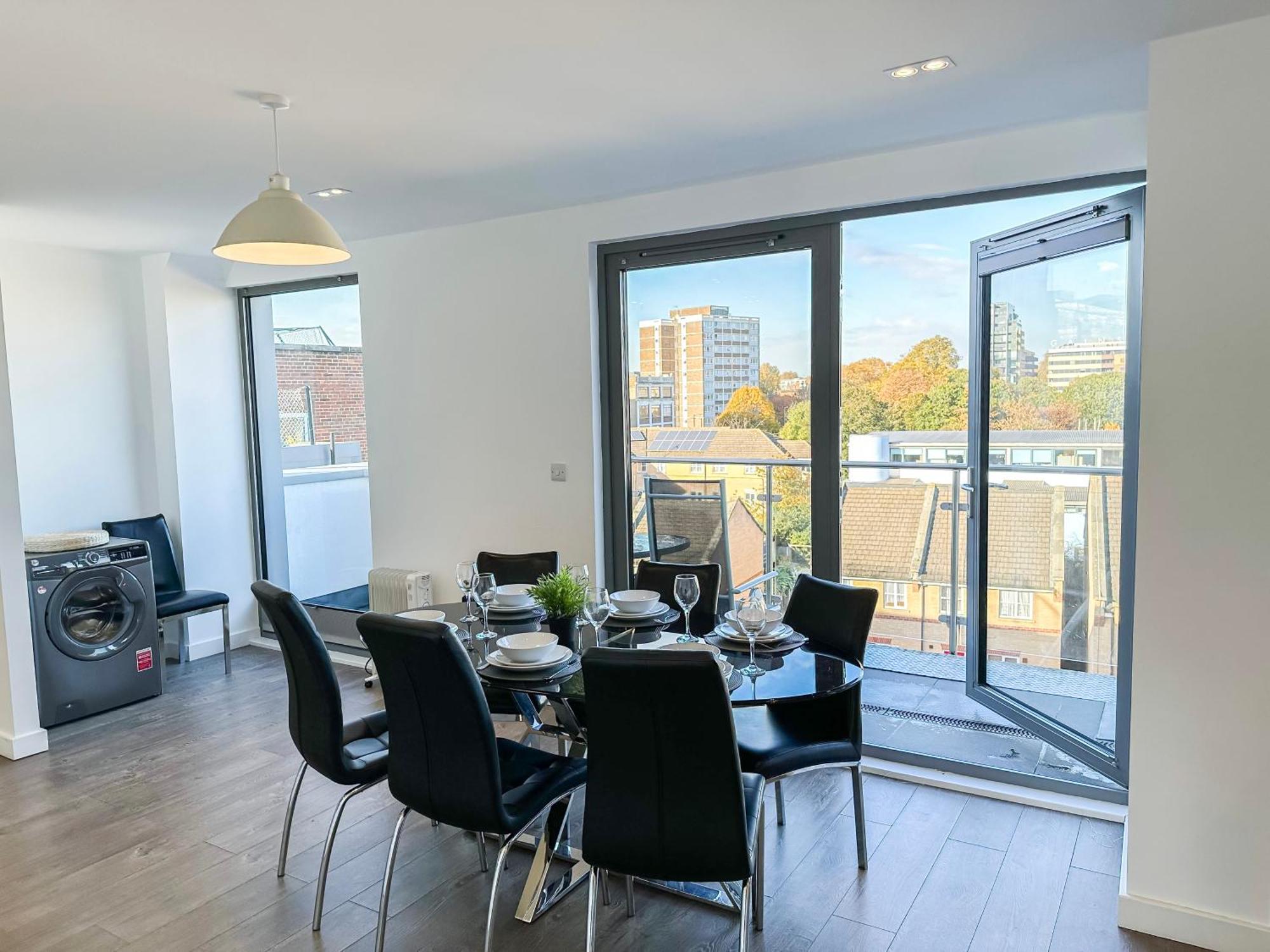 Apartment Contemporary With Private Terraces In Shoreditch, Hoxton, Islington London