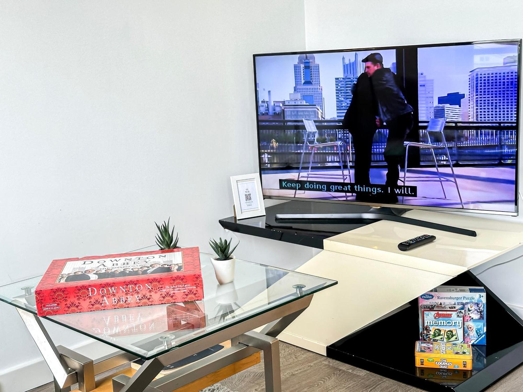 Contemporary With Private Terraces In Shoreditch, Hoxton, Islington Apartment *