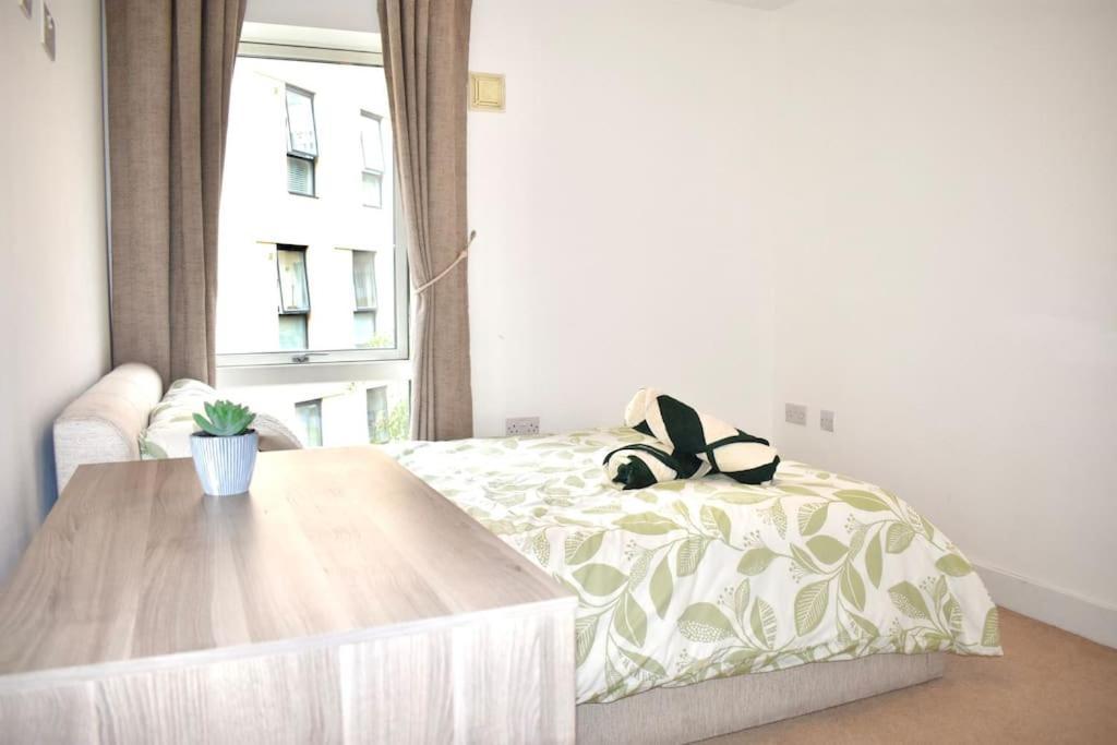 2 Bed In Southwark * Londen