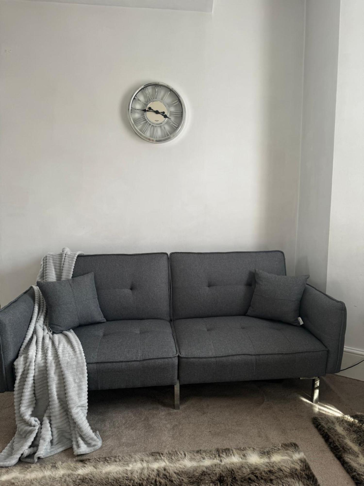 5 Min From Westfield, Stratford, , And Elizabeth Olympic Park With Free Netflix London