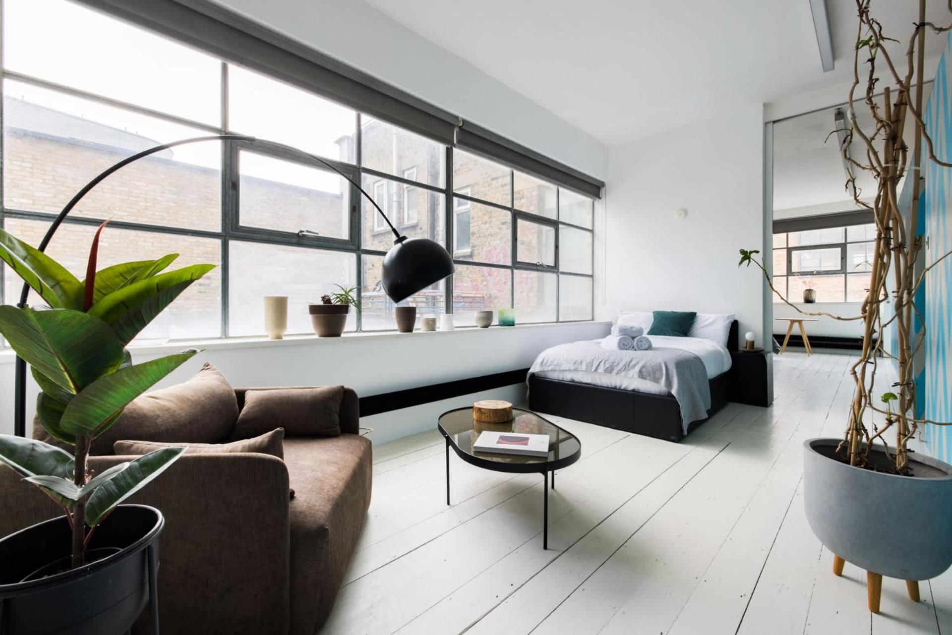 Spacious & Bright Loft - Shoreditch *